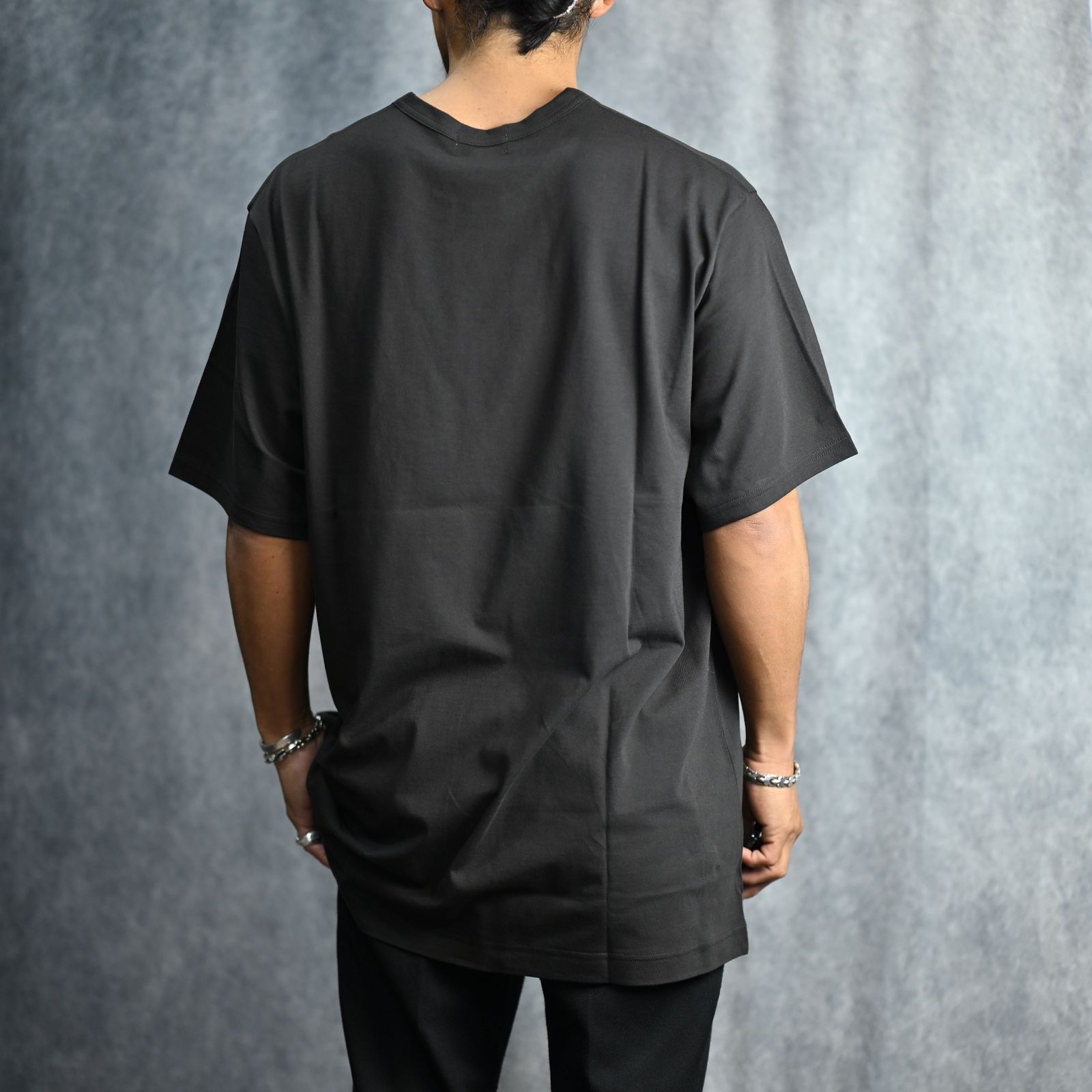 30/- COTTON SINGLE JERSEY ROUND NECK HALF SLEEVE （CHARCOAL） カットソー （チャコール） HO-T02-070-4