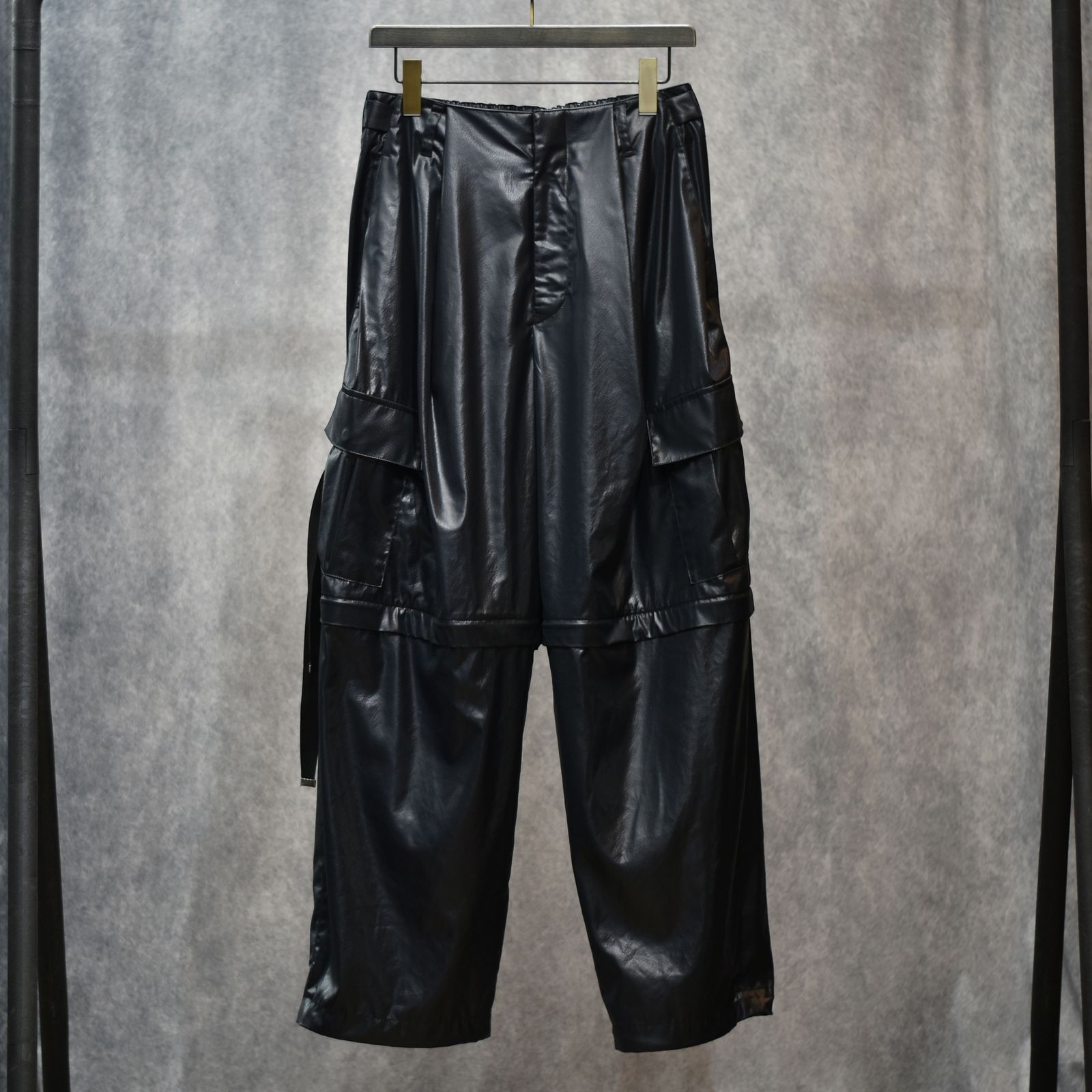 デタッチャブルワイドカーゴパンツ / LB25SS-PT05-FFL (BLACK)
