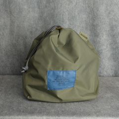 × OUTDOOR PRODUCTS DRAWSTRING BAG （KHAKI） / ナイロン バッグ （カーキ）