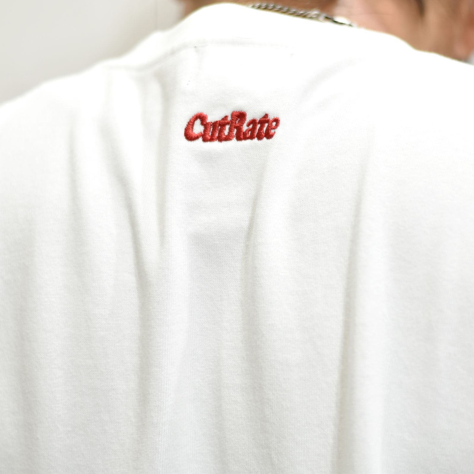 CUTRATE CLASSIC LOCAL LOGO HEAVY WEIGHT DROPSHOULDER S/S -T-SHIRT (WHITE)