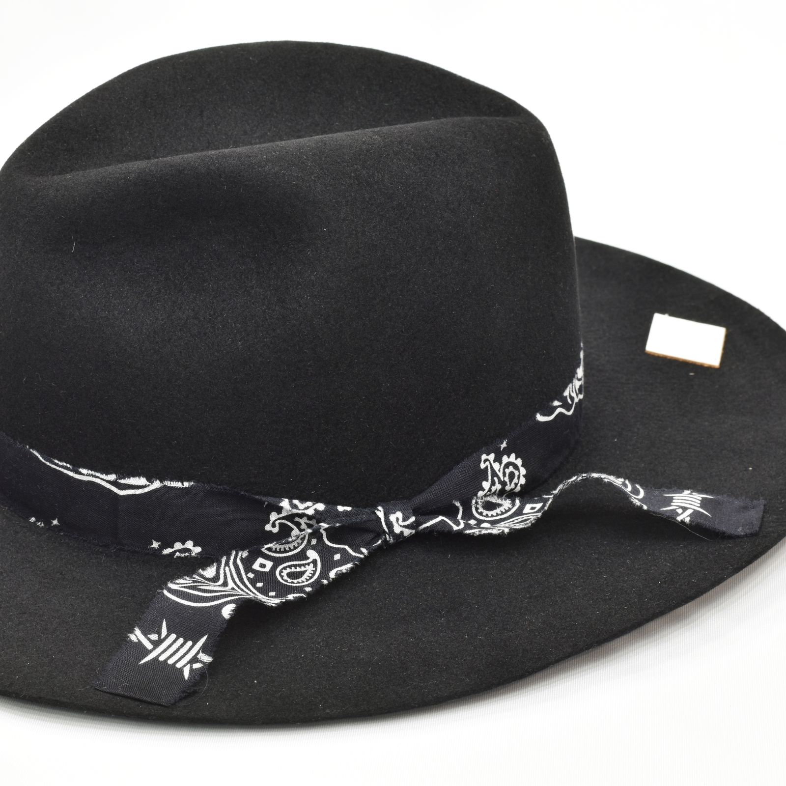 LONG BLIM HAT (BK)