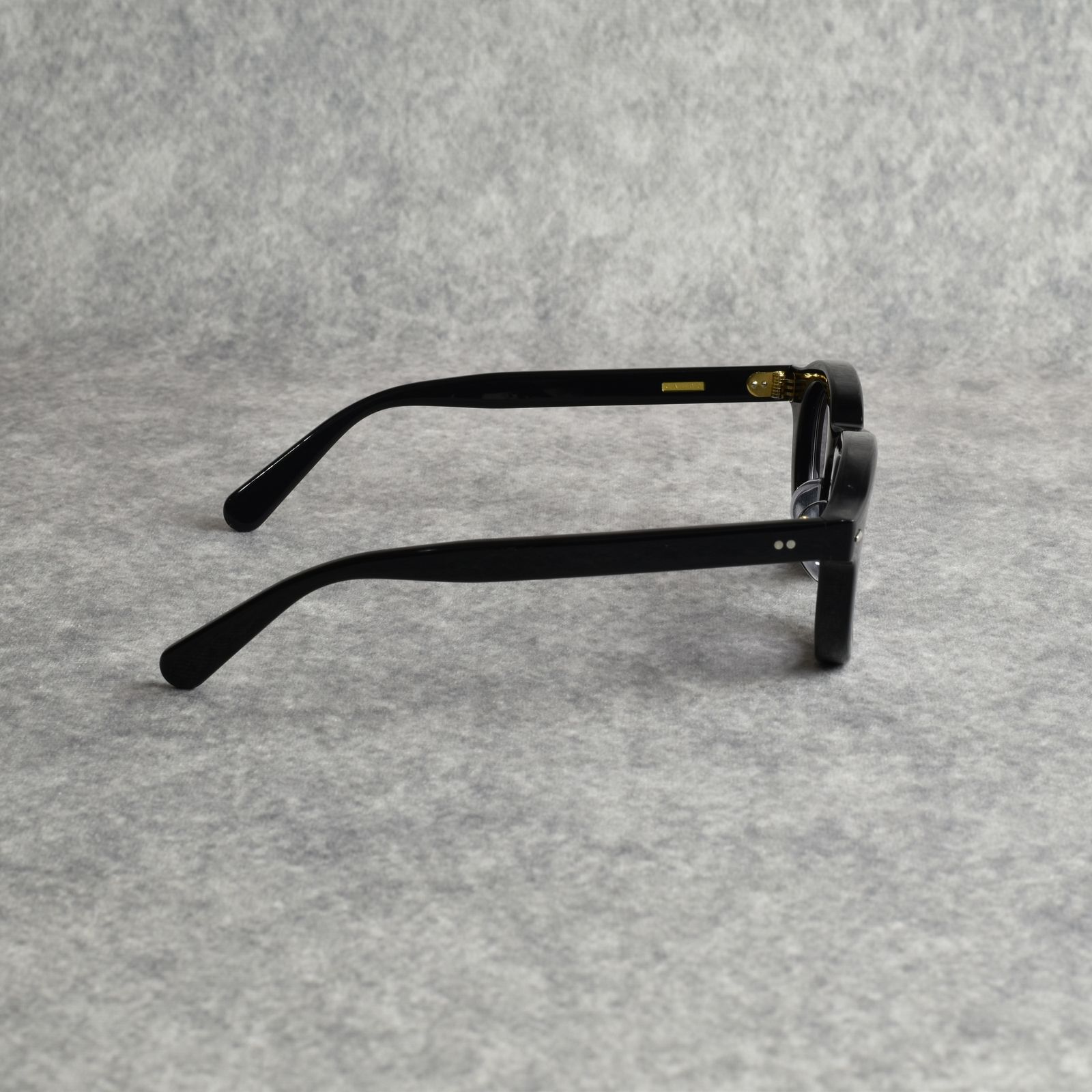 B/W TYPE GLASSES ＜CLASSIC MODEL＞ (BLACK/GRAY) / ボストン/ウェリントン サングラス ＜クラシック モデル＞
