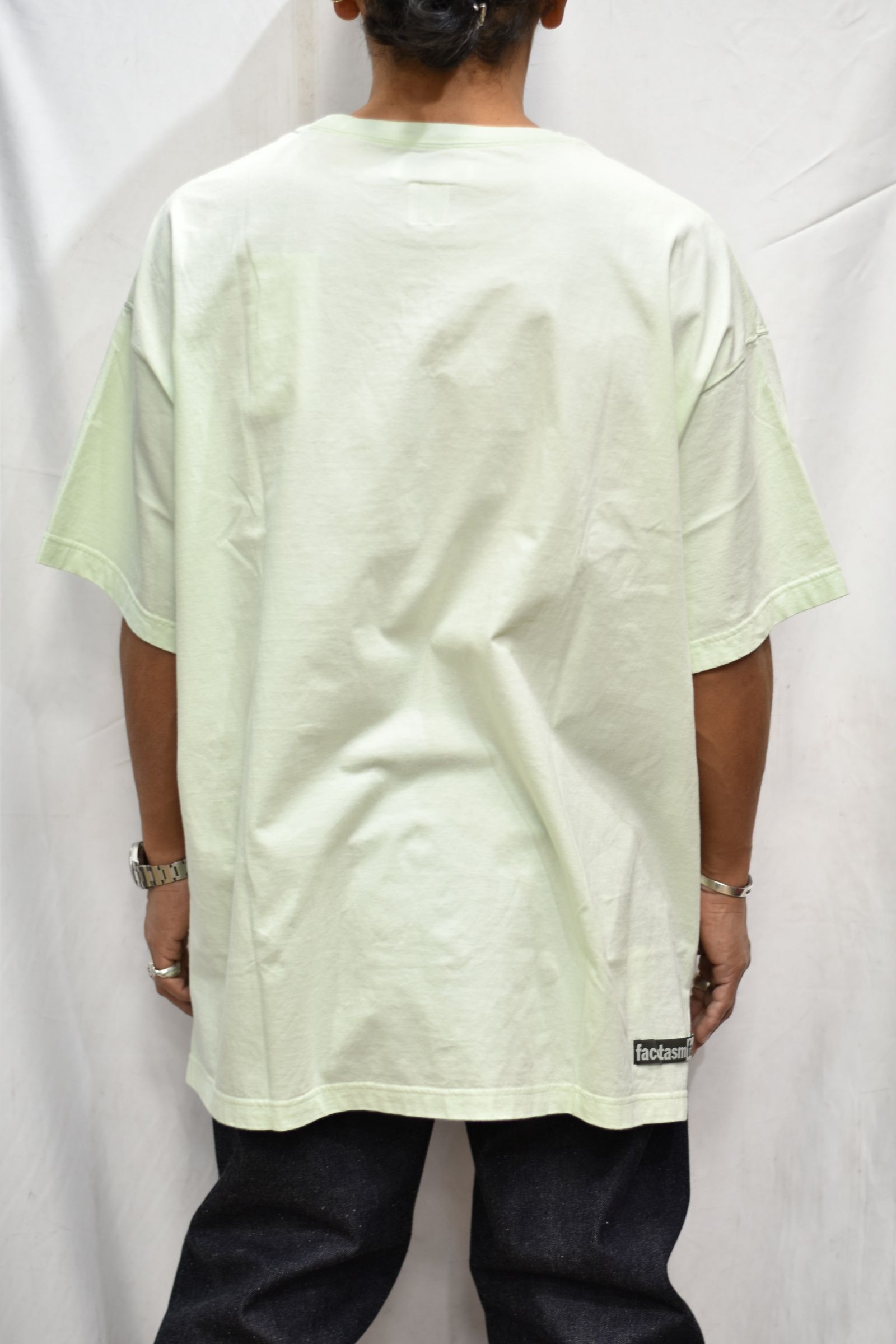 SOCCER LOGO BIG TEE (KHAKI)