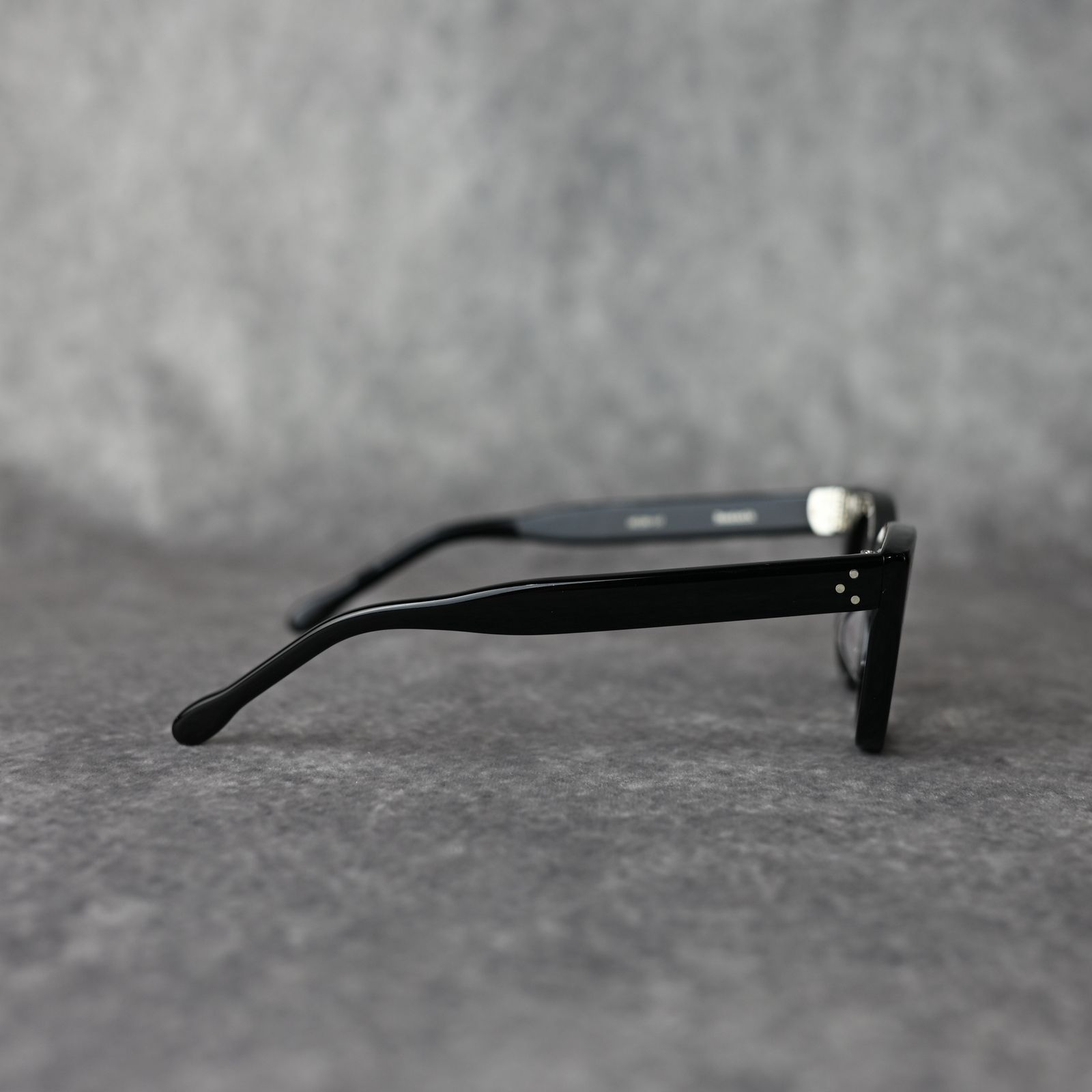 × 金子眼鏡 SUNGLASSES BEATNIK (BLACK) -  サングラス （ブラック）
