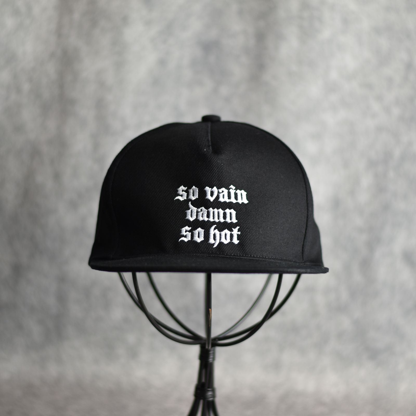 "S.V.D.S.H" TWILL CAP (BLACK) / ツイル ベースボールキャップ