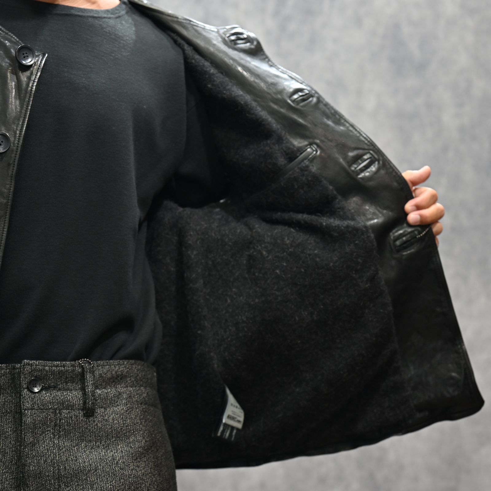 JAPANステア ミモザ鞣し製品染め 4Bベスト （BLACK）｜2175-01
