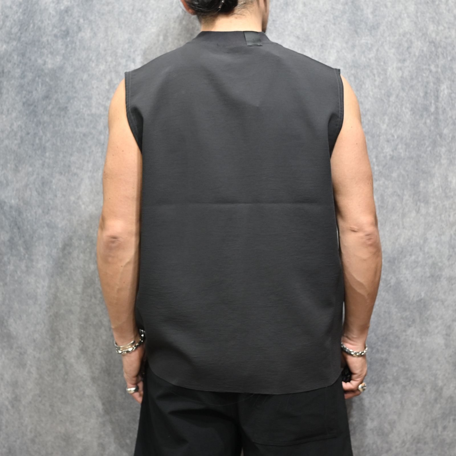 TANK TOP （CHARCOAL / チャコール）｜ノースリーブ｜2261-CS52-010