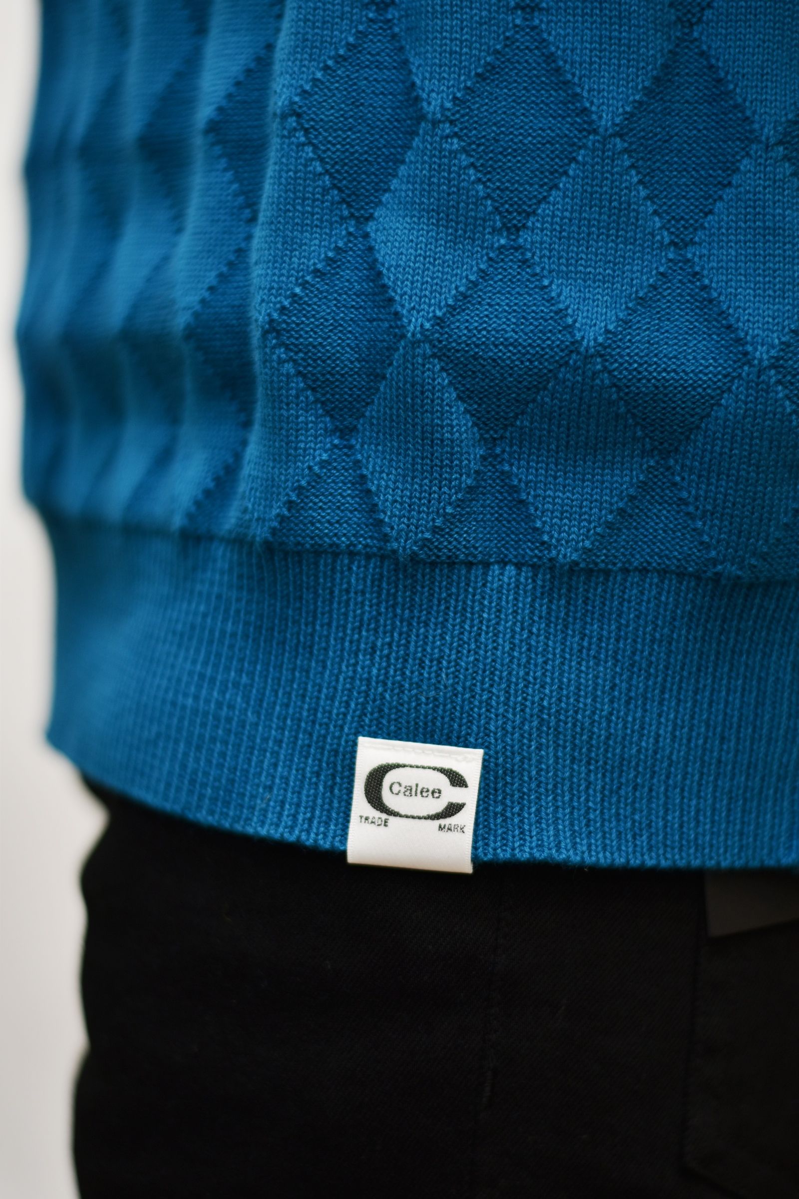 LINKS DIAMOND STITCH CREW NECK KNIT SWEATER (BLUE)