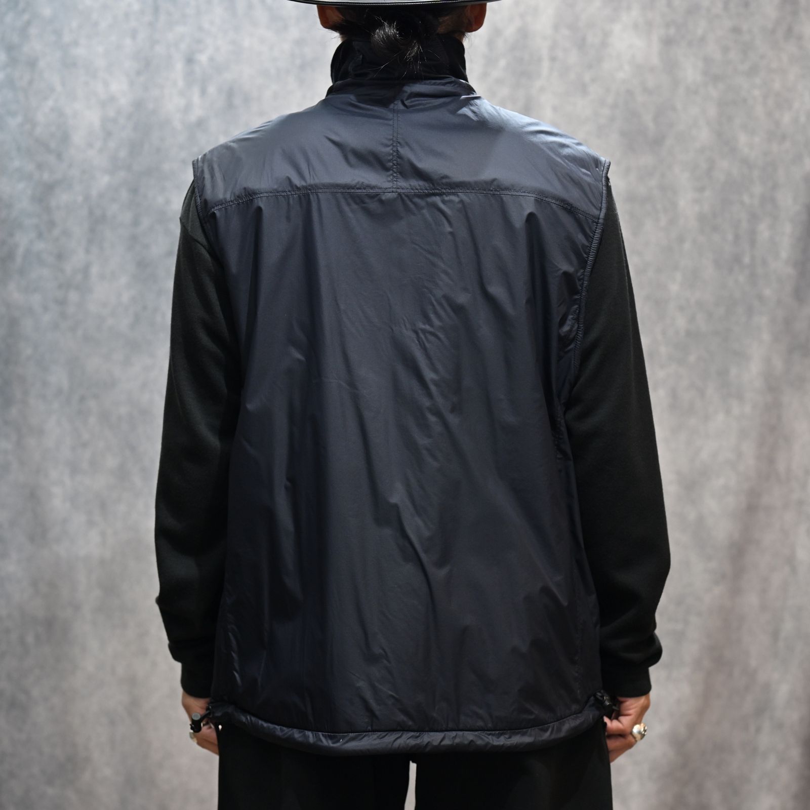 REVERSIBLE VEST （NAVY）｜リバーシブル ベスト｜9252-VE01-003