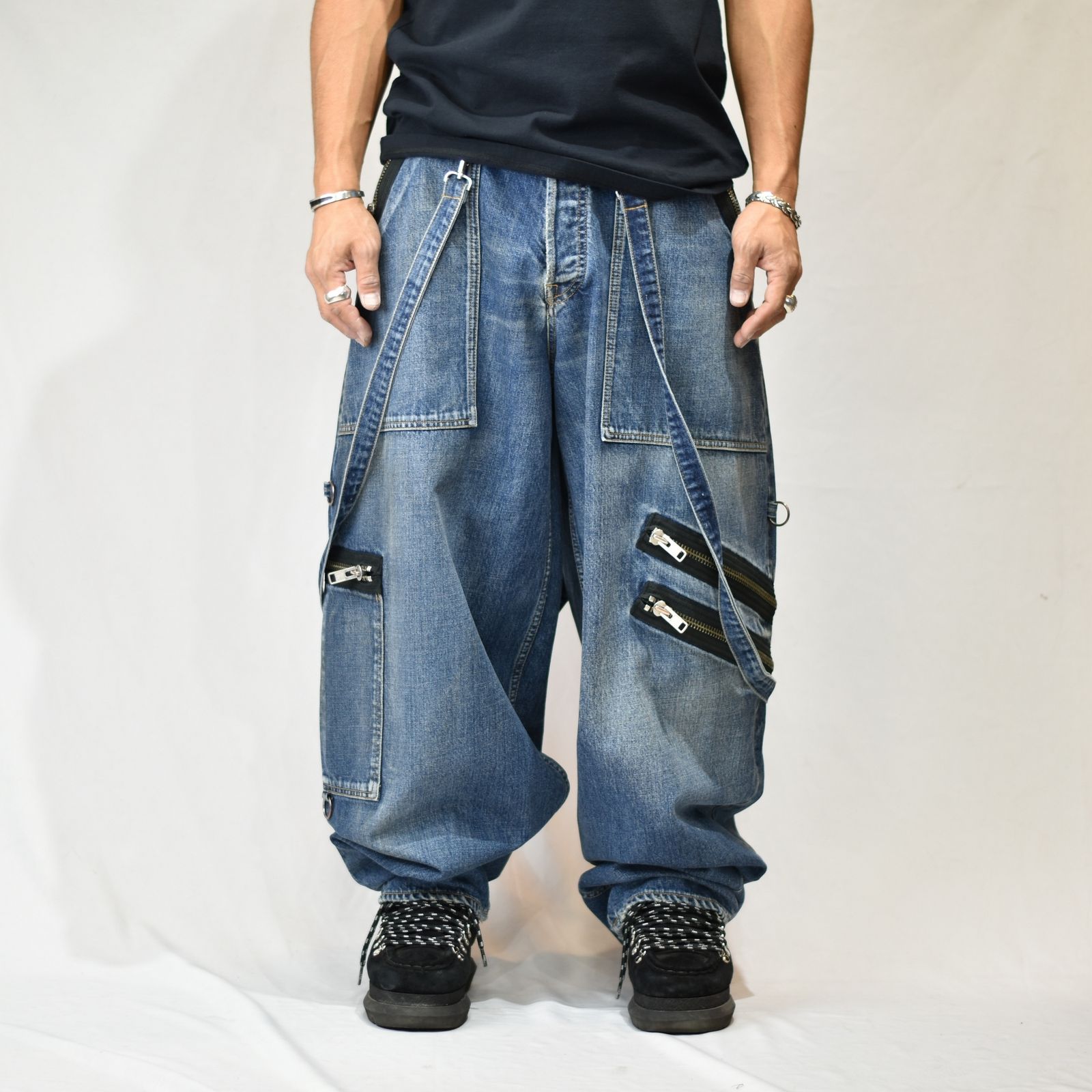 MINEDENIM - ×KIDILL WIDE ZIP & STRAPS DENIM PANTS-DISTRESSED DENIM 