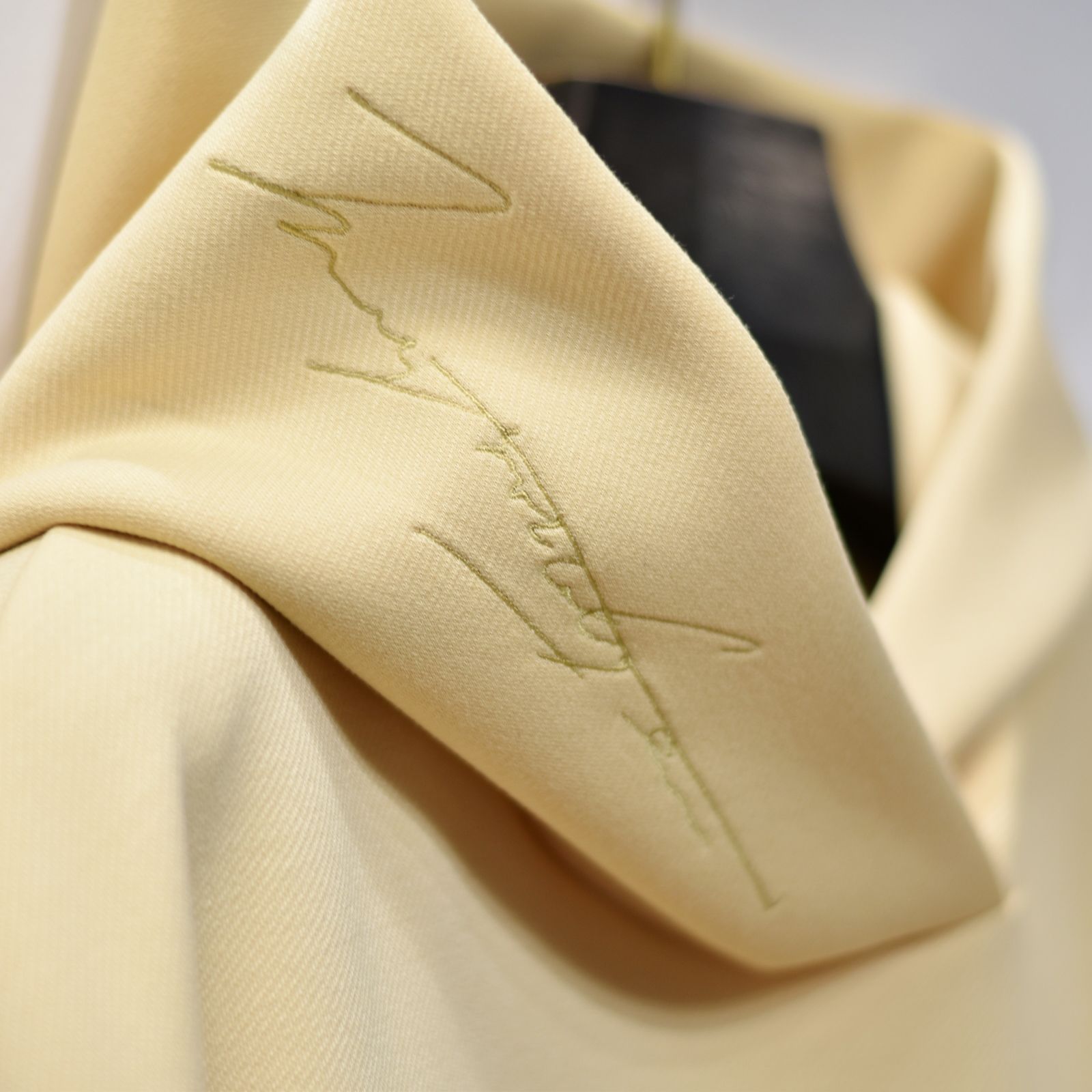 ジップベント フーディ / LB22SS-PK01-NM (PALE YELLOW)