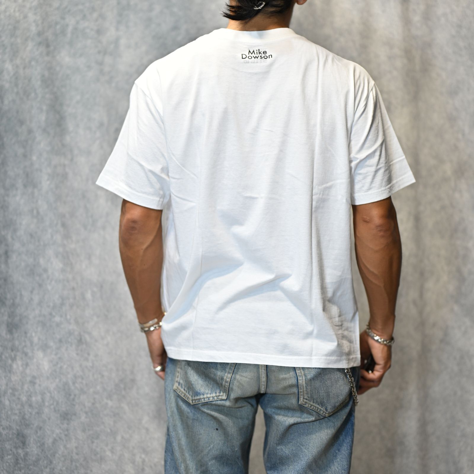 MIKE DOWSON “Naked Fashion Girls”×Stie-lo （WHITE） / プリントTシャツ （ホワイト） 25MND-STL001