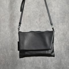 Triple Clutch (BLACK) / クラッチ ショルダーバッグ （ブラック） DA-I96-790-1-02