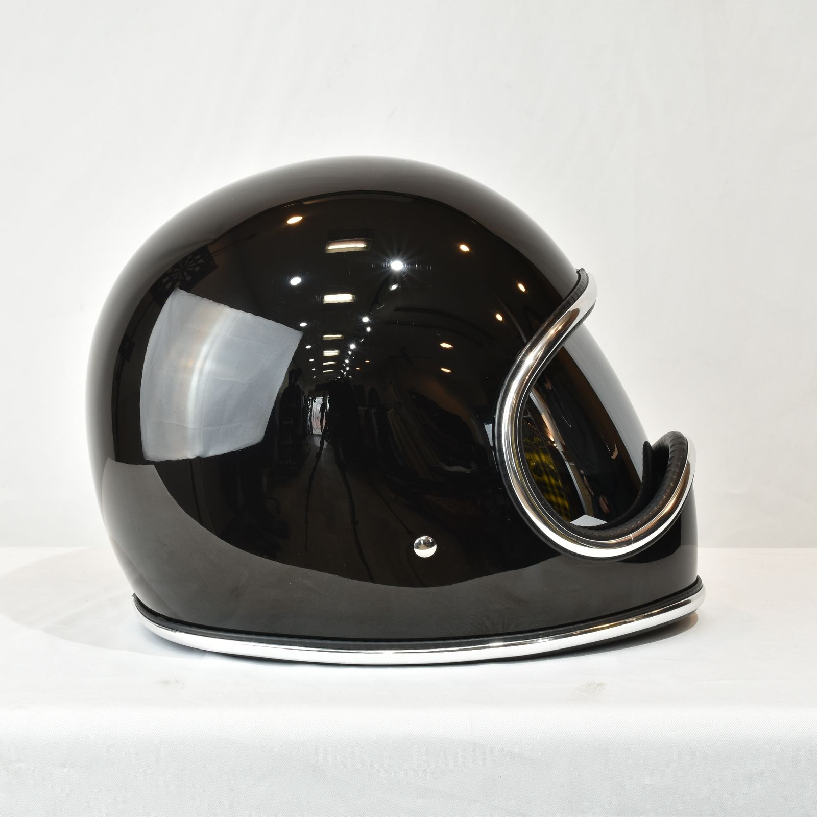 67%OFF!】 新品未使用 NOBUDZ SPACE HELMET FINAL EDITION staronegypt