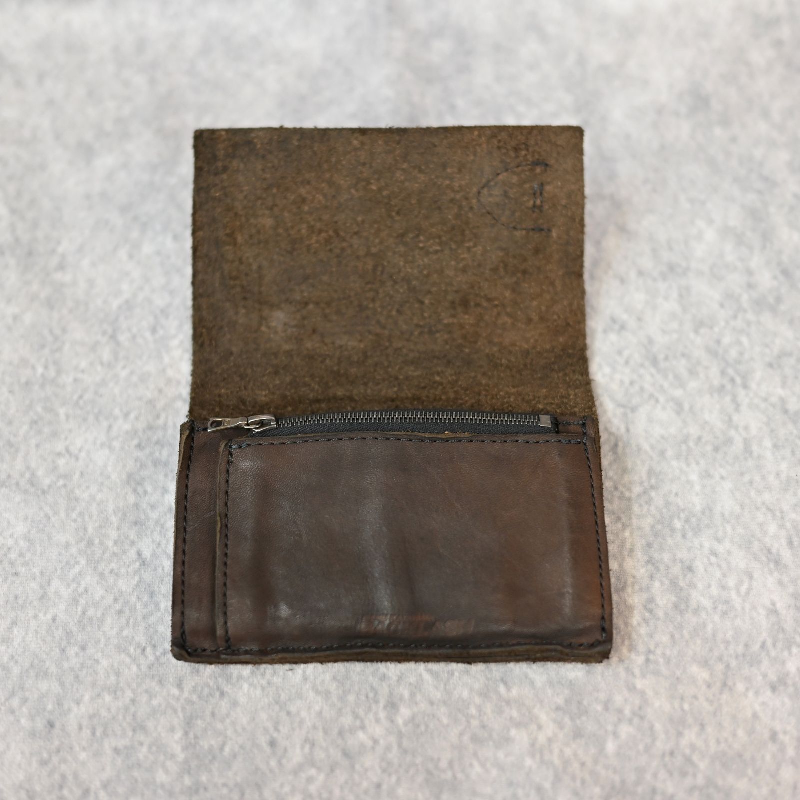 ダブルショルダーレザー製品染め 札入れ （KHAKI / カーキ） 318-03