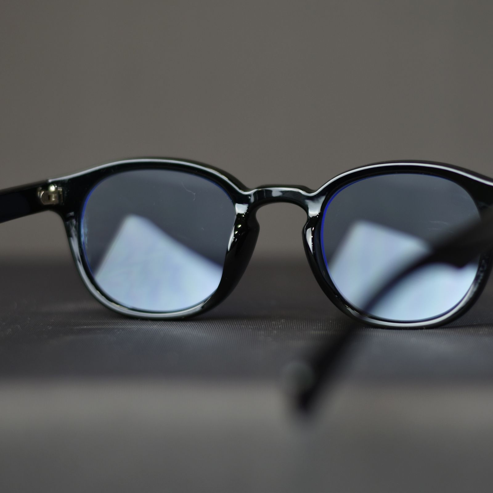 CUTRATE LOGO GLASSES (BLACK × BLUE) / カットレイト ロゴ グラシズ