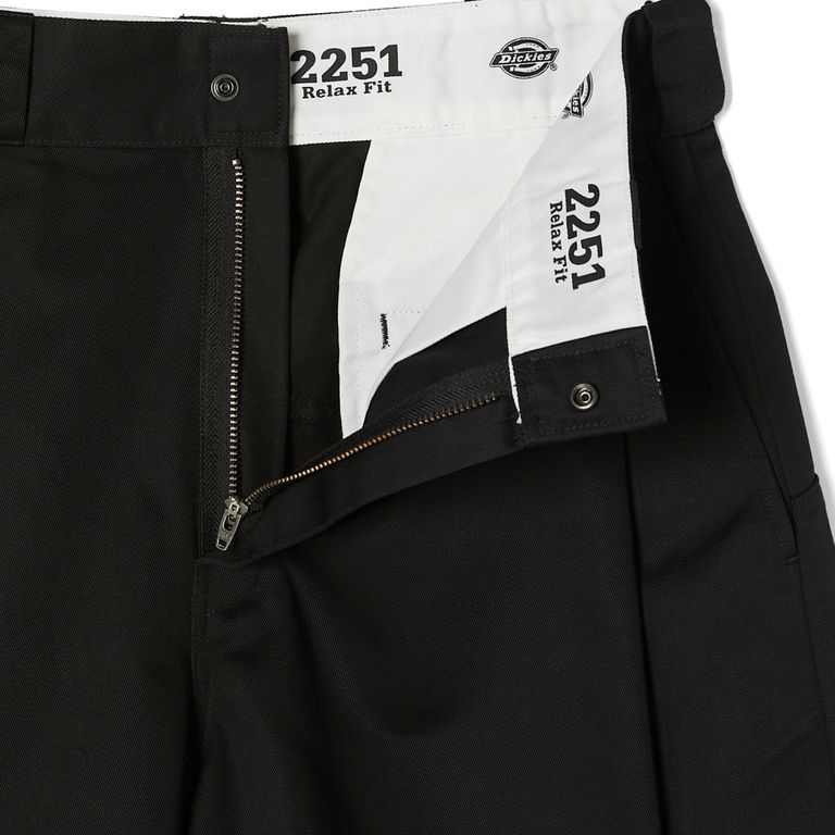 Dickies ディッキーズ 阪神タイガース コラボ ハーフパンツ Dickies ディッキーズ 阪神タイガース コラボ ハーフパンツ 虎柄