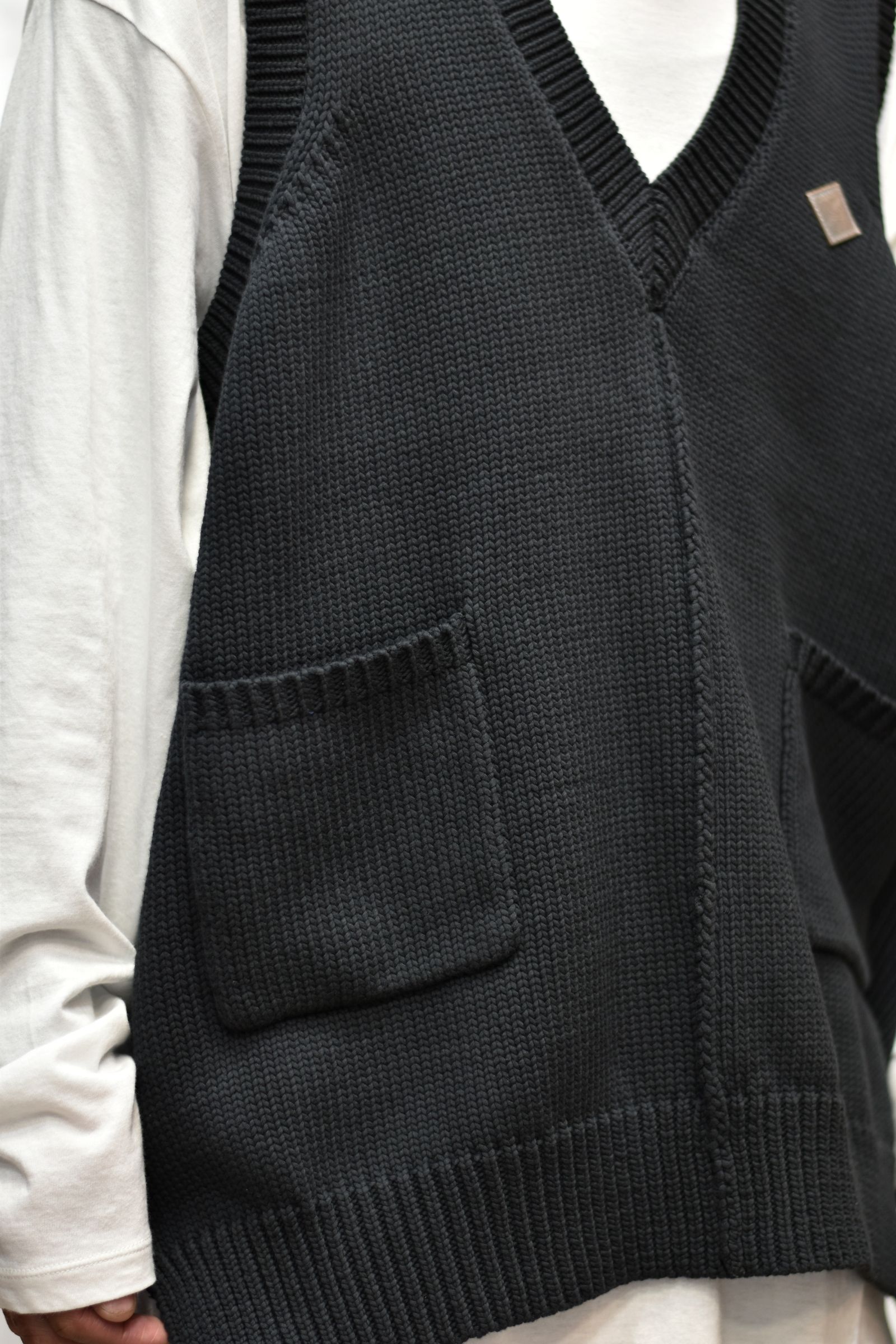 COTTON KNIT VEST (BK)