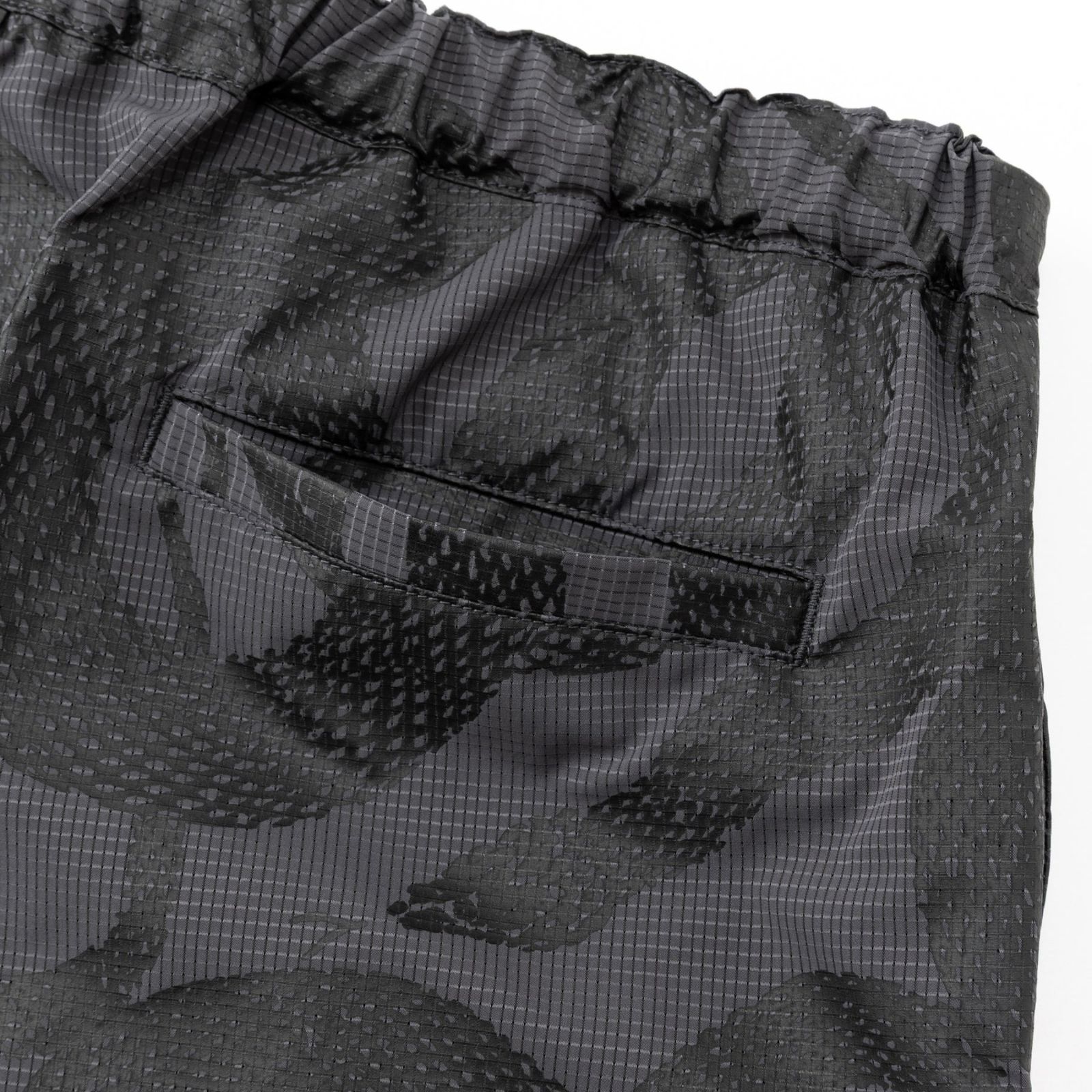 DOTAIR®︎ SNAKE PATTERN EASY SHORTS (CHARCOAL)｜スネーク総柄 イージーショーツ｜CL-26SS006ULT