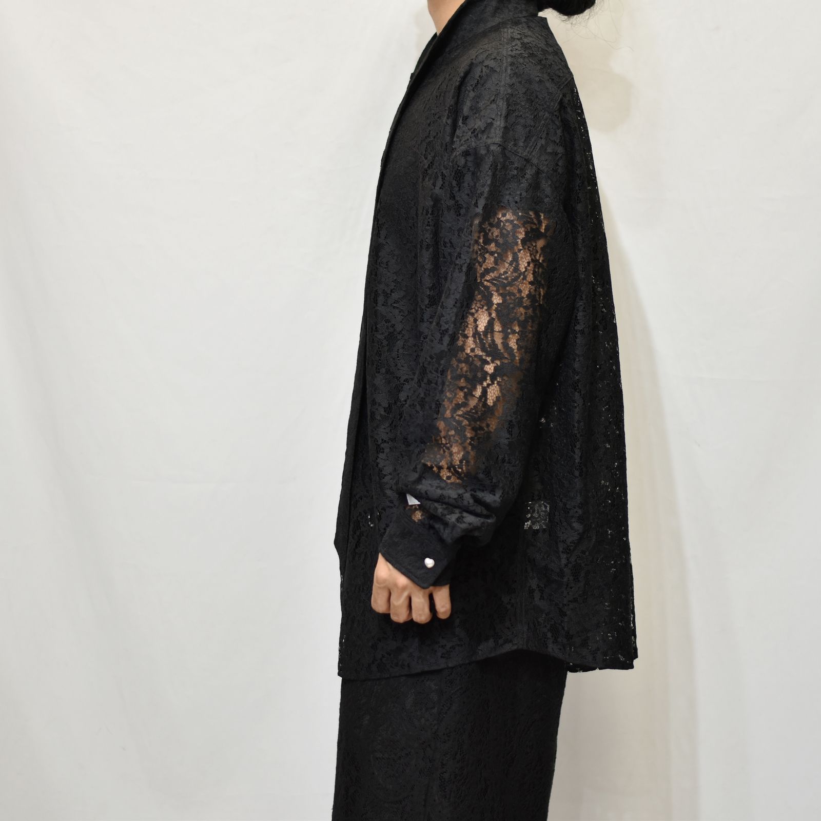 FLOWER LACE BOW TIE SHIRT (BK) / フラワー レース ボウタイ シャツ