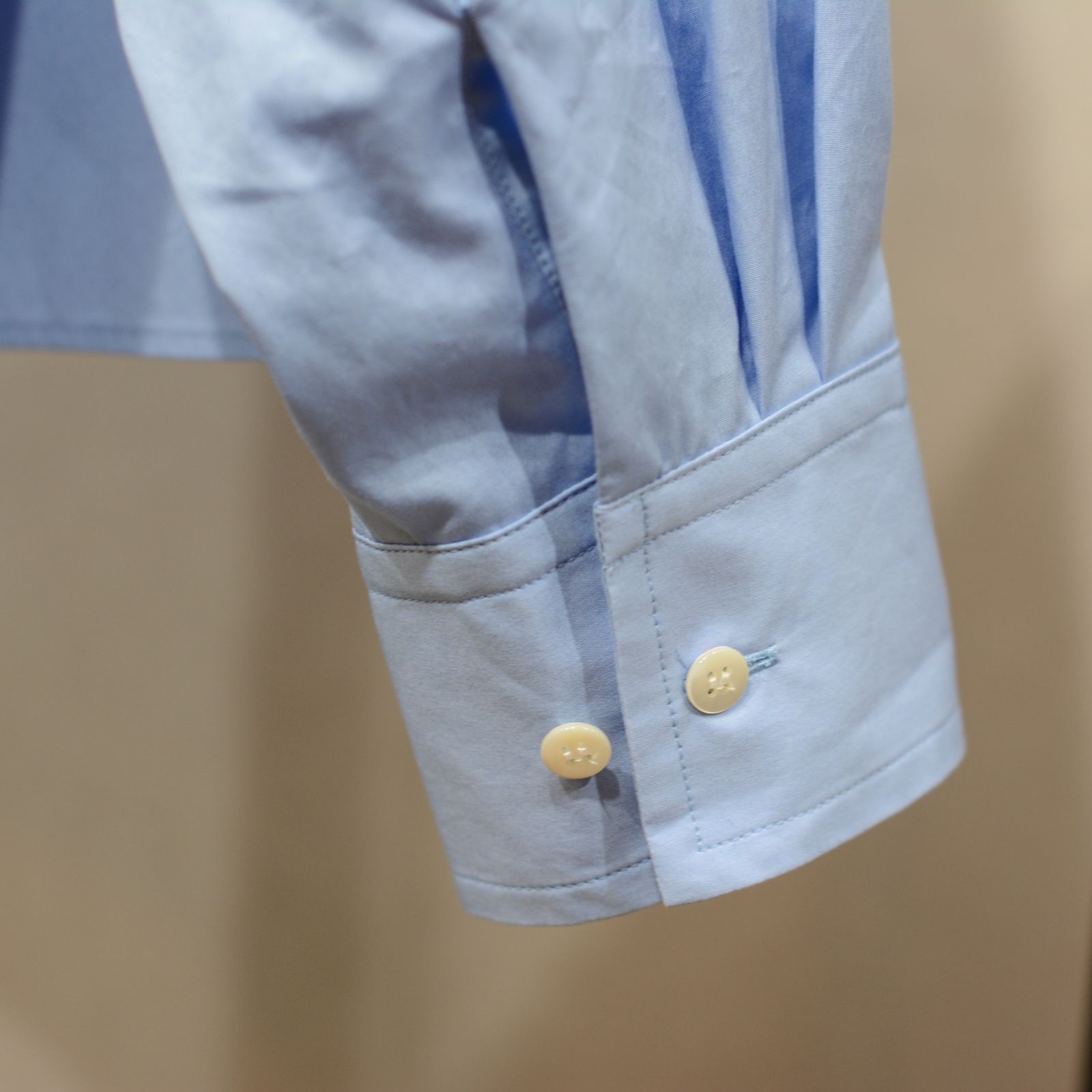 ZIPPED PLAIN SHRT "