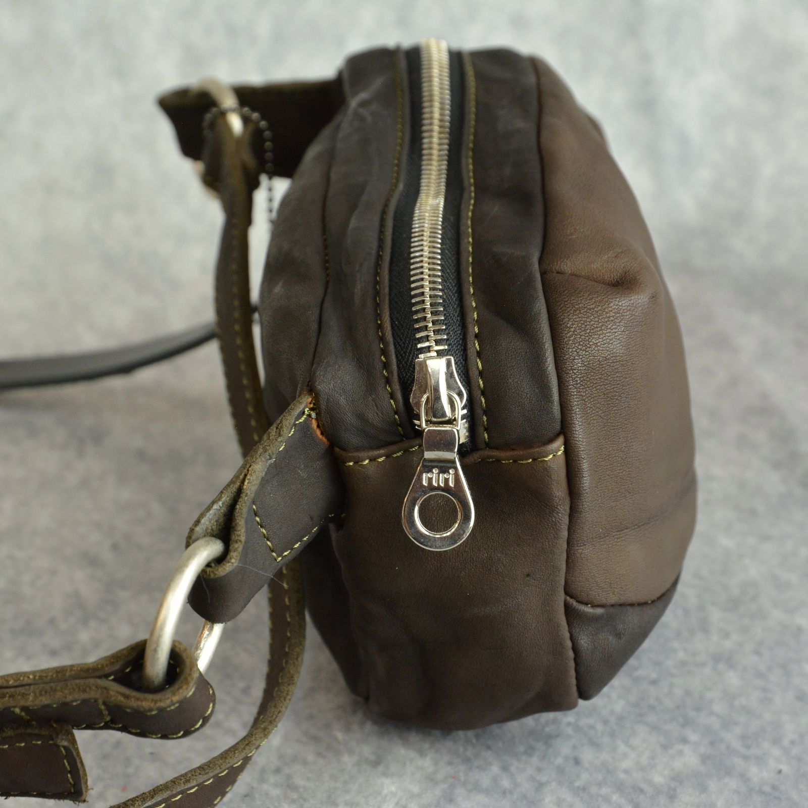 ジャパンダブルショルダー フルタンニン製品染め ショルダーバッグ / （KHAKI） 92-19