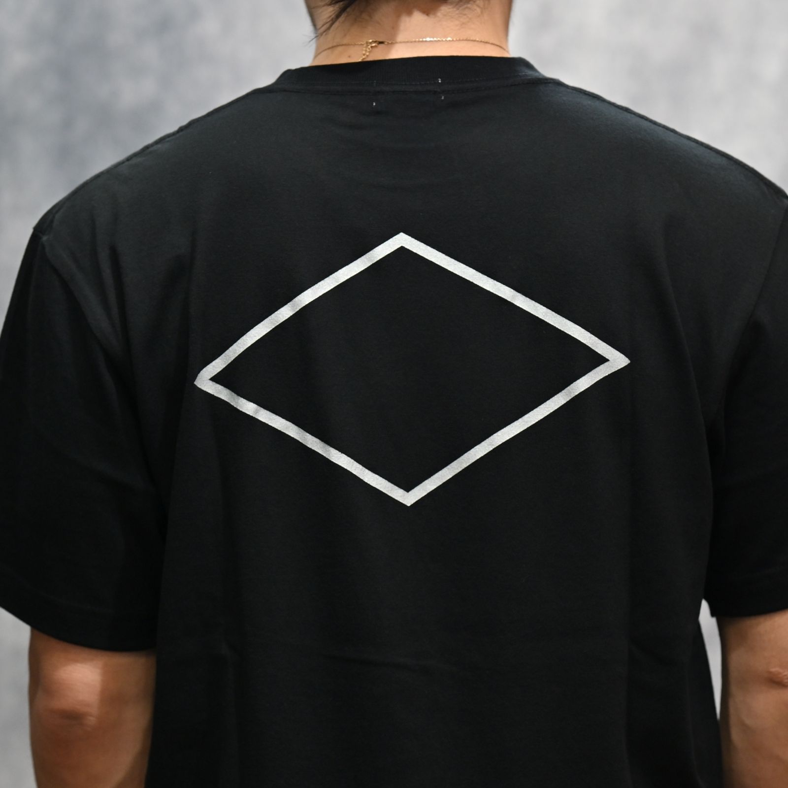 DIAMOND BACK TEE （BLACK）｜ダイアモンド プリント Tシャツ （ブラック） 602-261-17