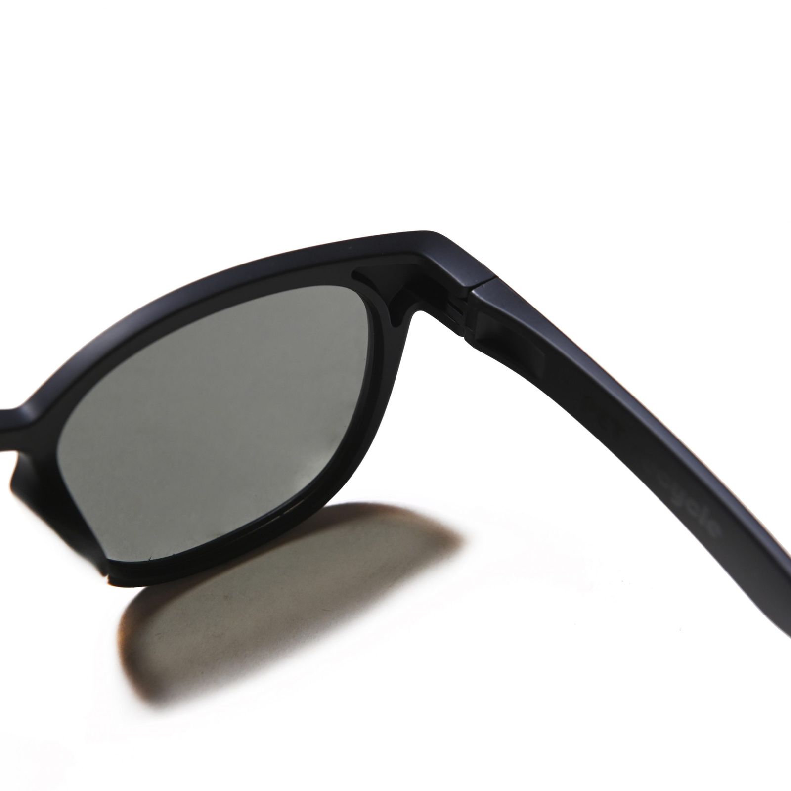 CALEE - Wellington type up cycle shades (Black) / ウェリントン