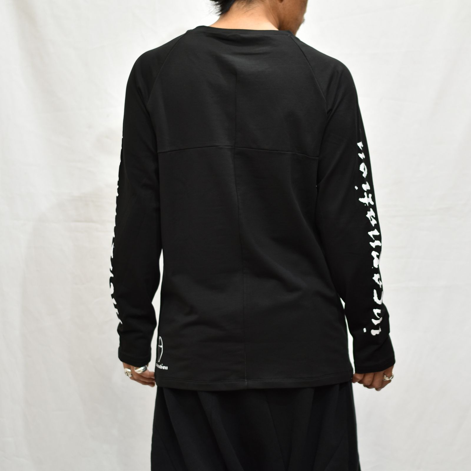COTTON BLASTANE CUT&SAWN RAGLAN LONG SLEEVE (BLK×WHT)