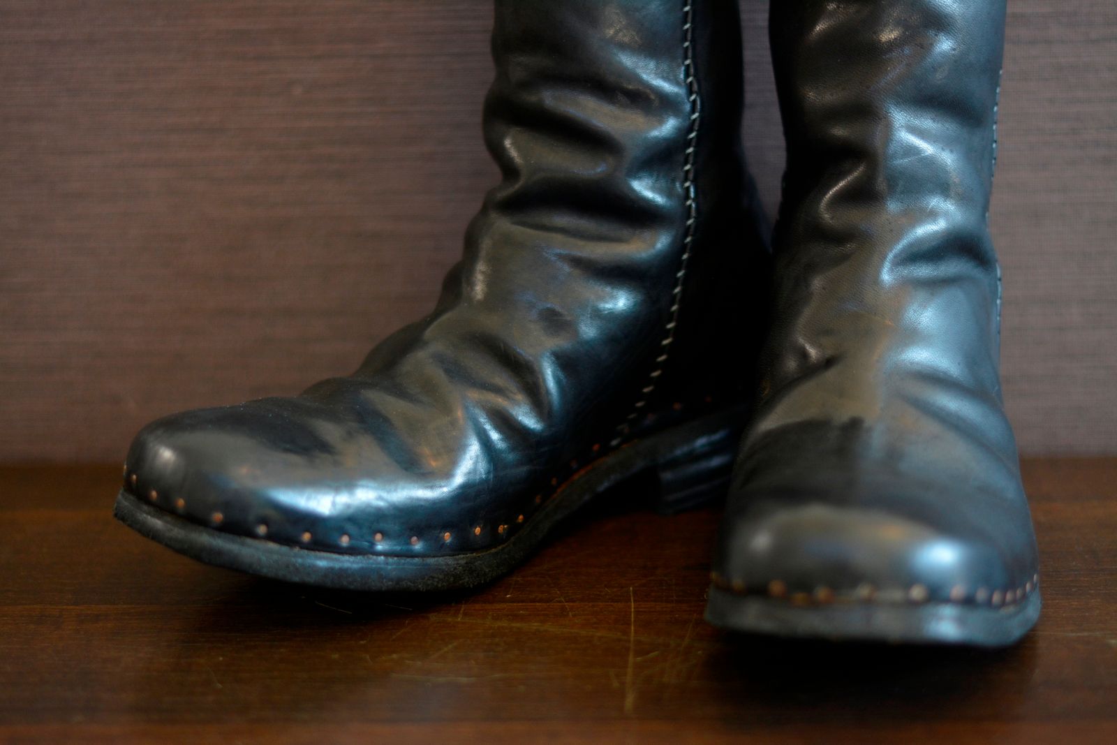 HORSE BACK ZIP PECOS W/NAILS LINED LEATHER SOLES PIECE DYED