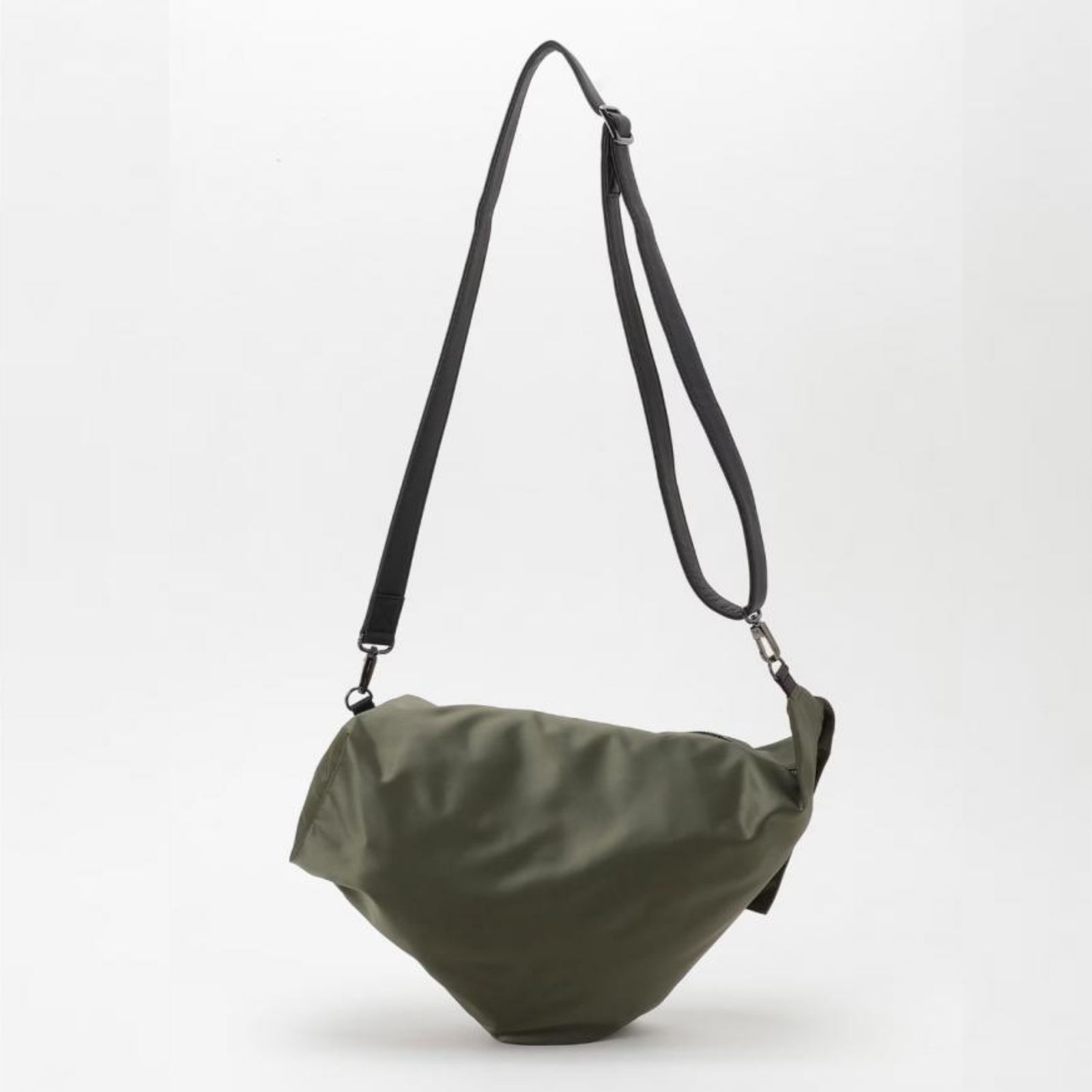DRAPE SHOULDER (KHAKI) / ナイロン バッグ （カーキ） DK-I35-830-1-02