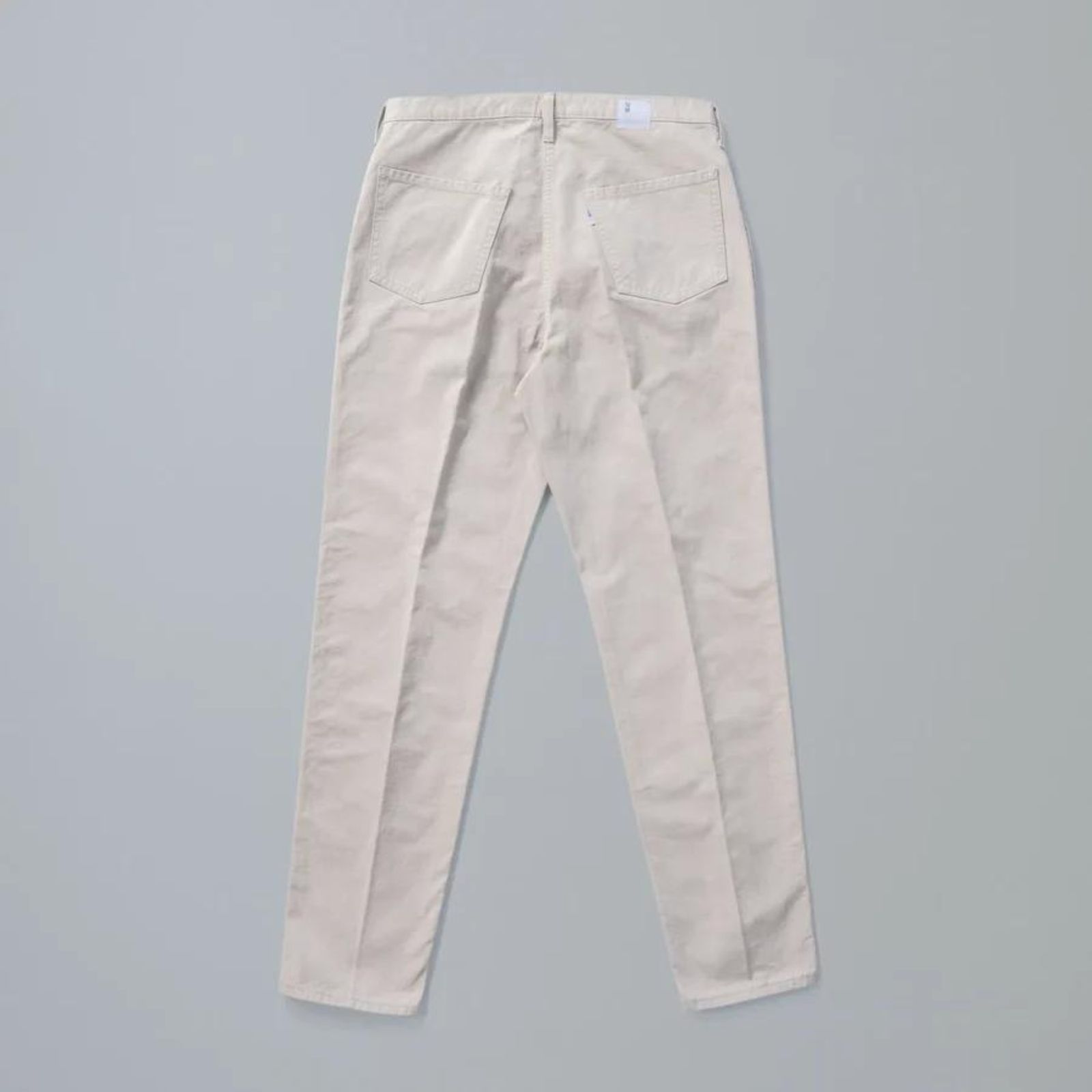 #022 LV MCQUEEN PANTS ONE-WASHED （D.BEIGE） / テーパード デニムパンツ （ベージュ）