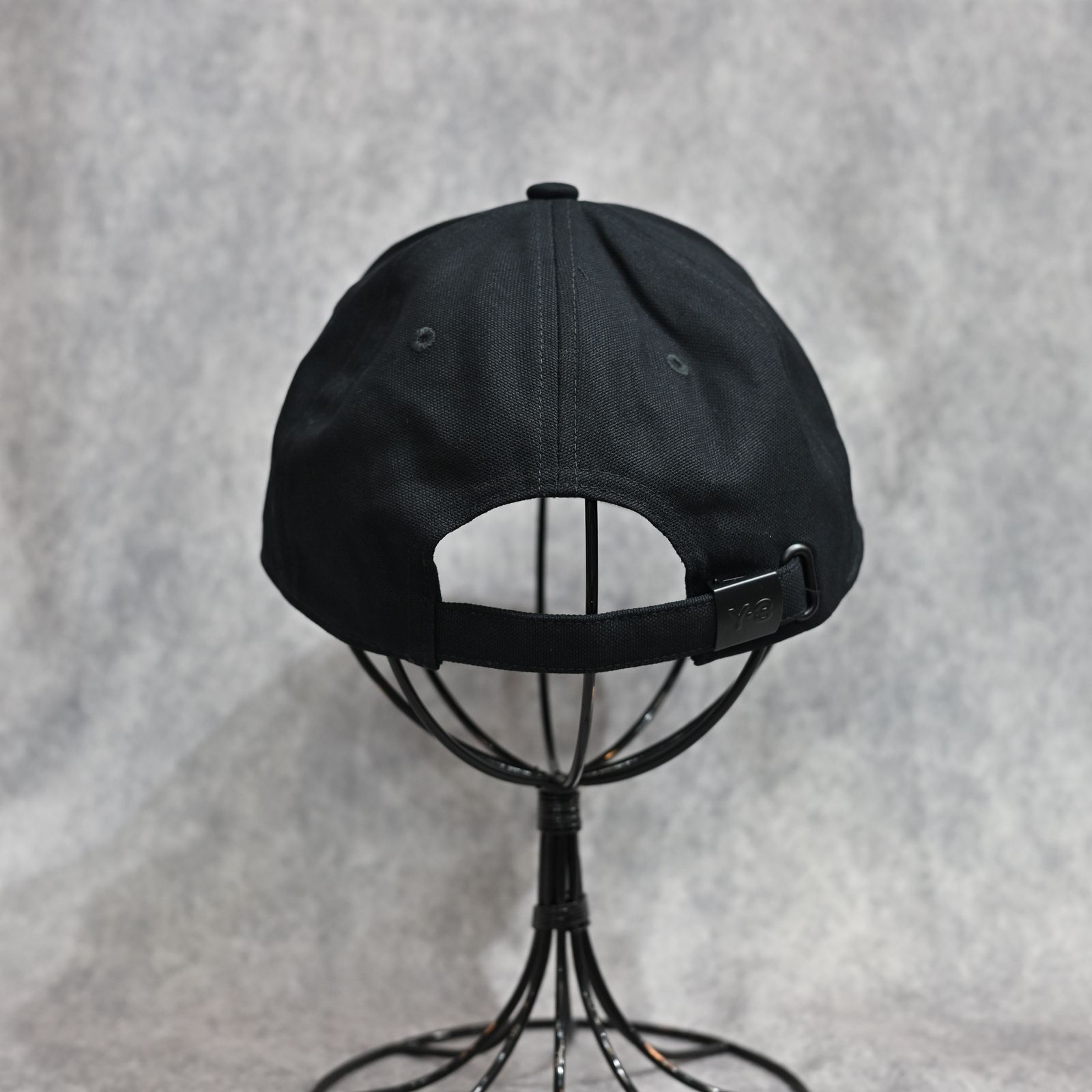 Y-3 LOGO CAP （BLACK × BLACK） / ロゴ刺繡 キャップ （ブラック × ブラック）｜KT0567