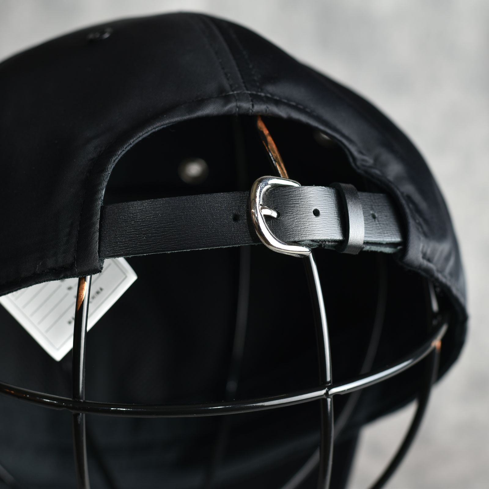 Nylon Twill Curved Visor Cap "MALBEC" (BLACK) / ナイロン キャップ