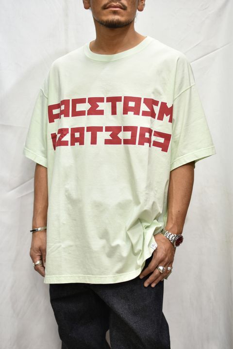 SOCCER LOGO BIG TEE (KHAKI)