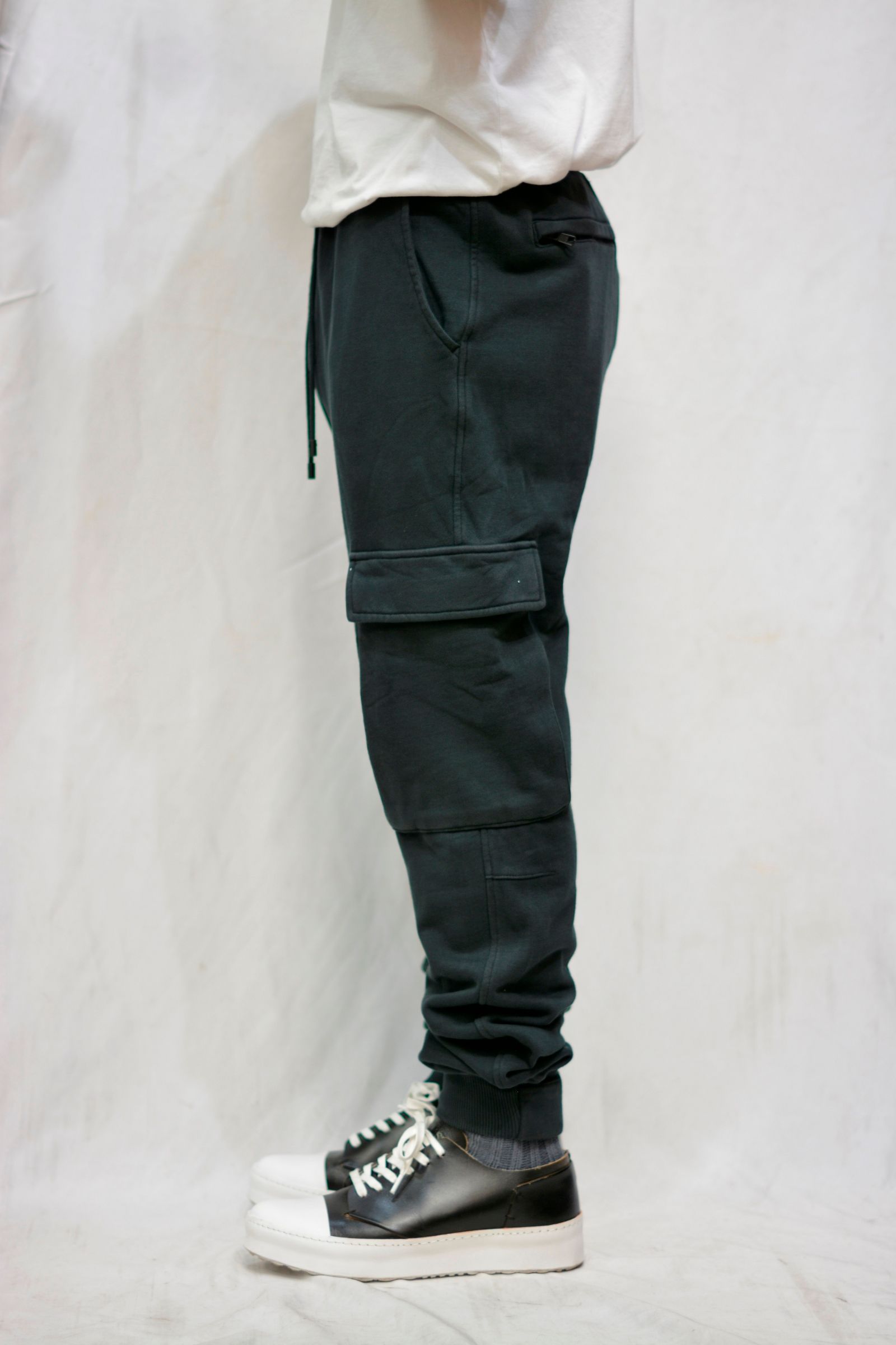 Essential Cargo Sweatpant