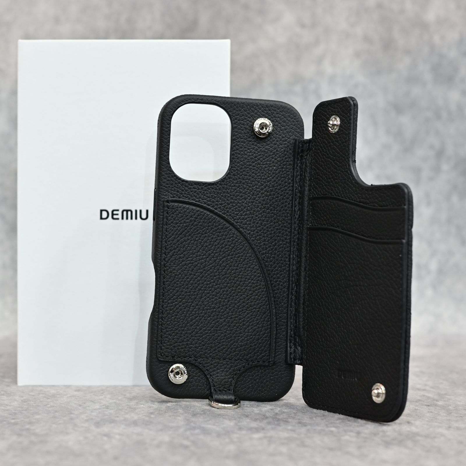 GRACE iPhone17 （BLACK） グレイス 携帯ケース