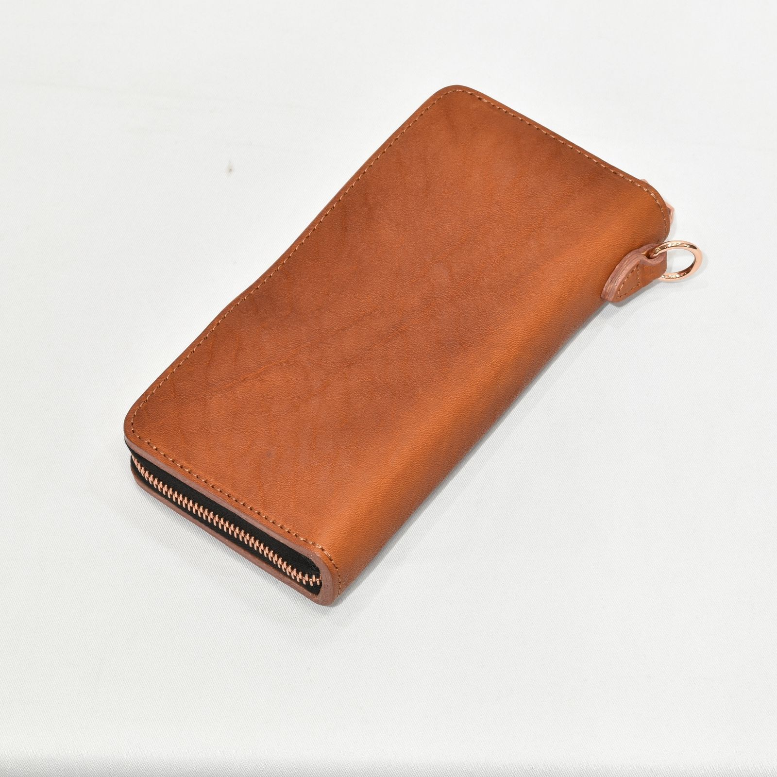 ダブルショルダー製品染め ラウンド財布 （BROWN）