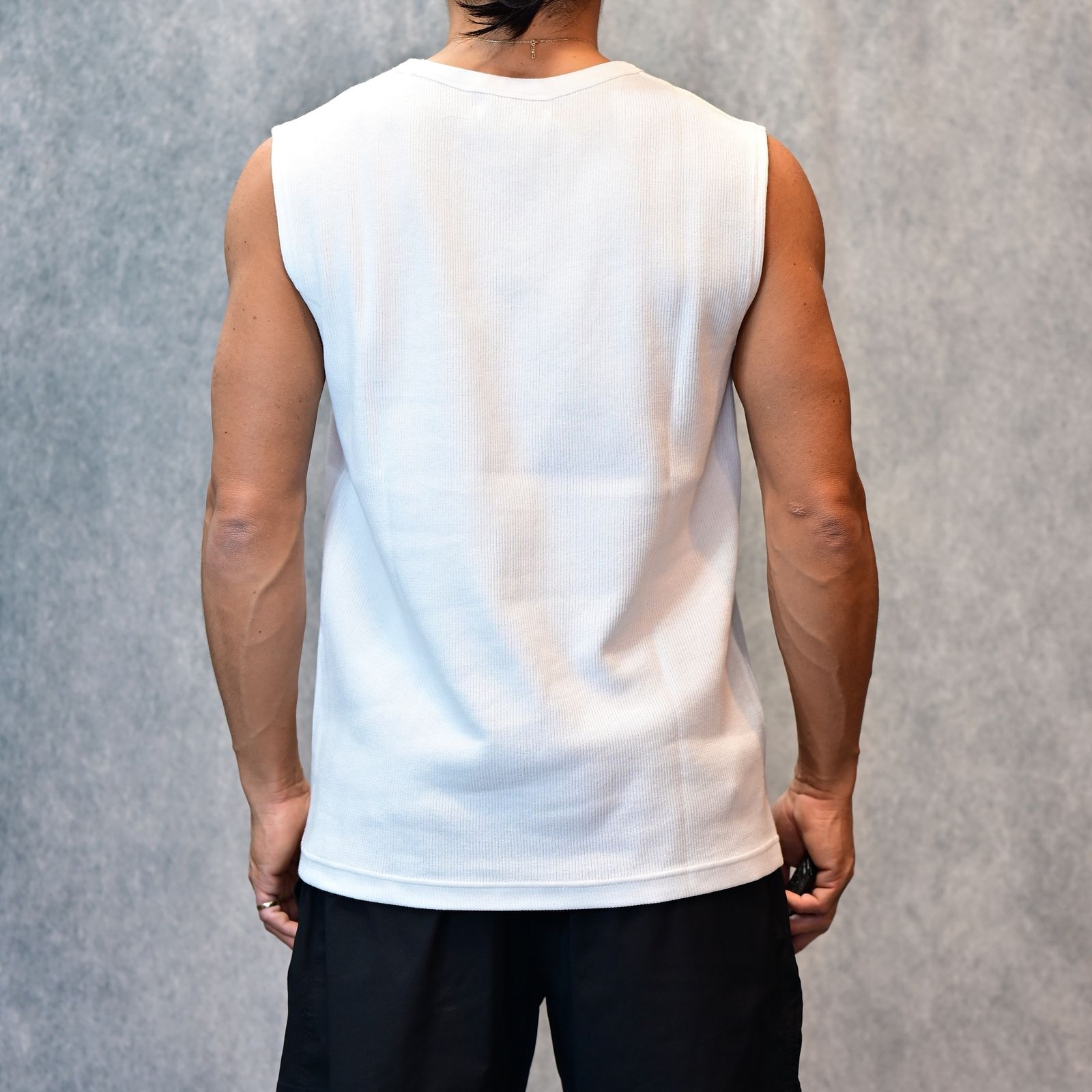 Roundneck Nosleeve Rib T-SH （WHT） / リブ ノースリーブ （ホワイト） STC-402