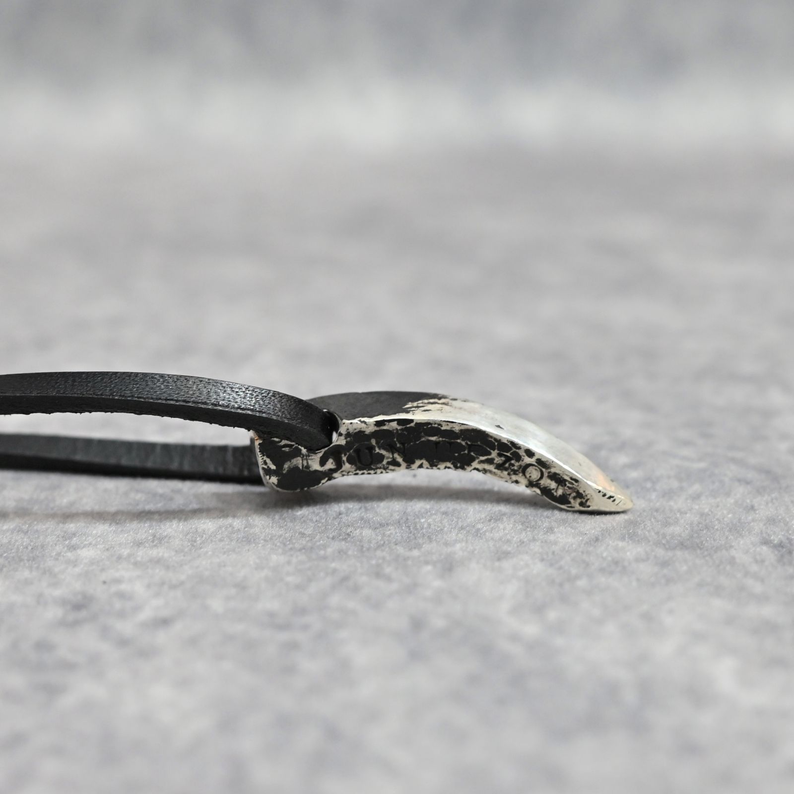 TALON TOP-04 + MARYAM HORSE LEATHER CORD｜ SILVERS 純銀