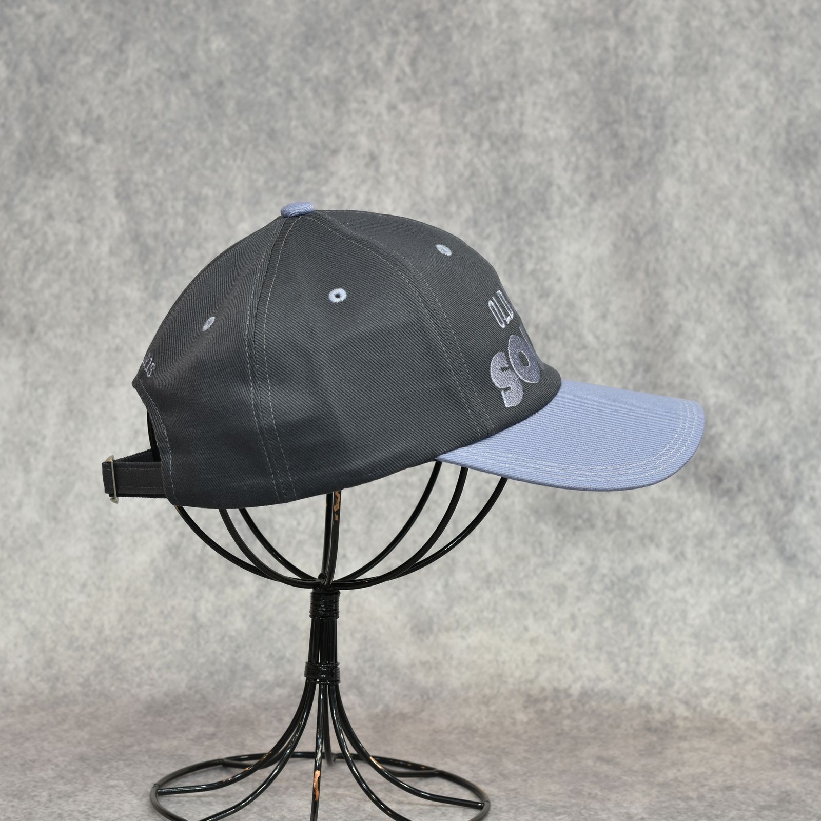 Curved Visor Cap "TRAPBOY" (CHARCOAL)｜ベースボールキャップ｜Y01008