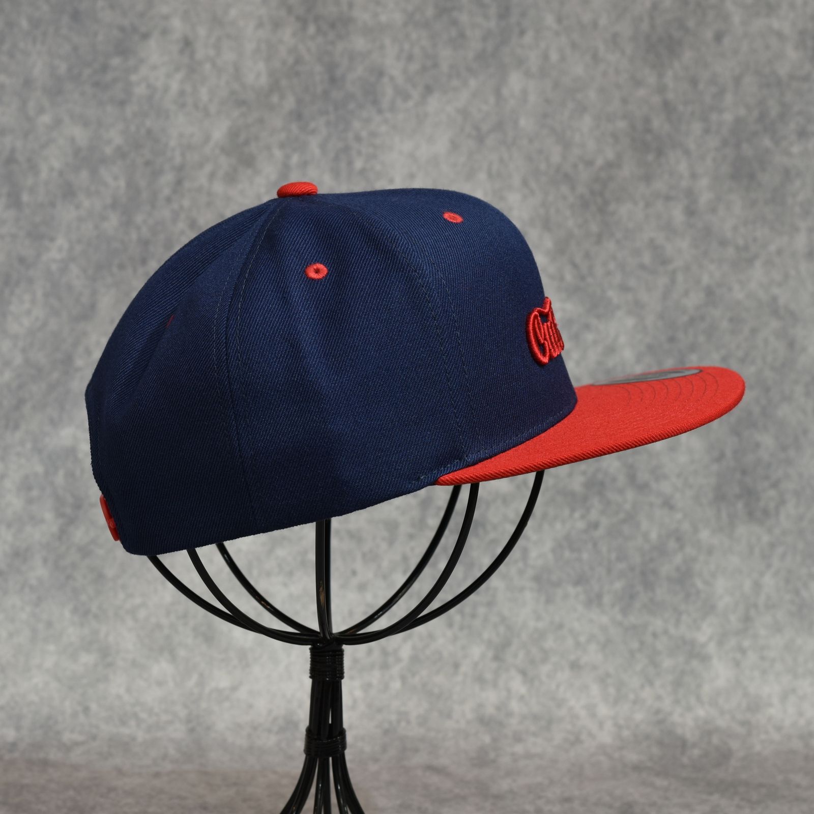 CUTRATE LOGO EMBROIDERY B.B CAP (NAVY/RED)｜ロゴ刺繍 ベースボールキャップ｜CR-26SS004