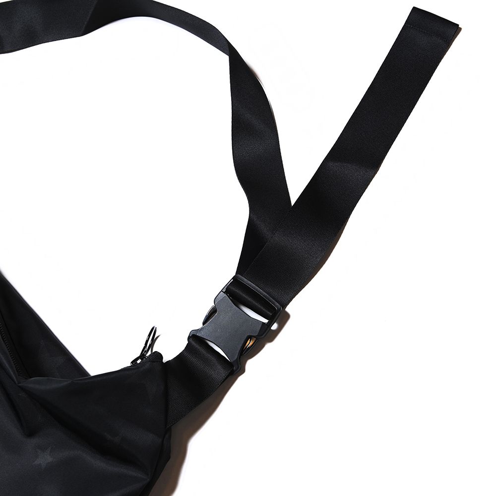 Allover star pattern MA-1 nylon shoulder bag (Black) / 星総柄 MA-1ナイロン ショルダーバッグ
