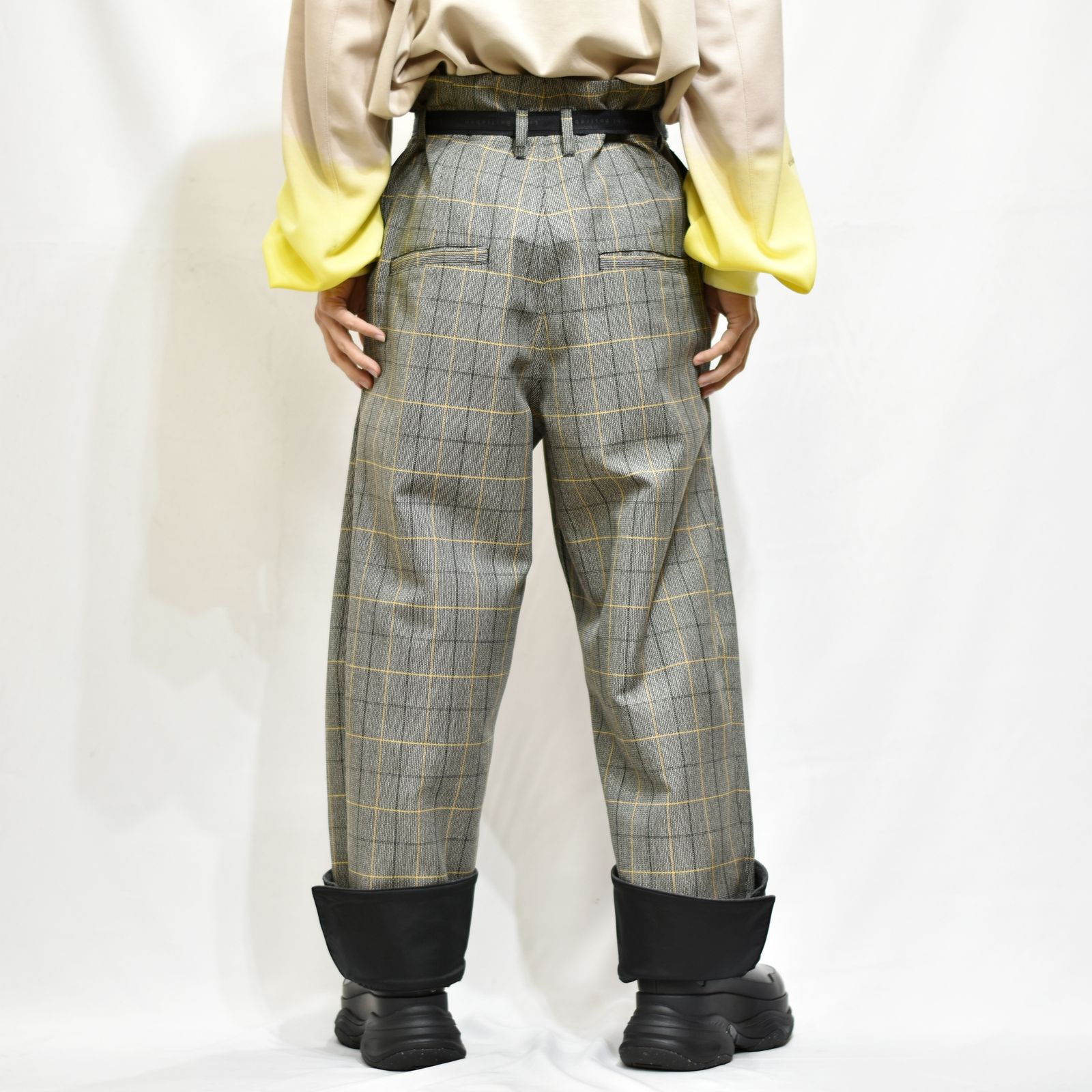 3タックハイウェストカフスワイドパンツ / LB22AW-PT03-VCK (YELLOW TATTERSALL)