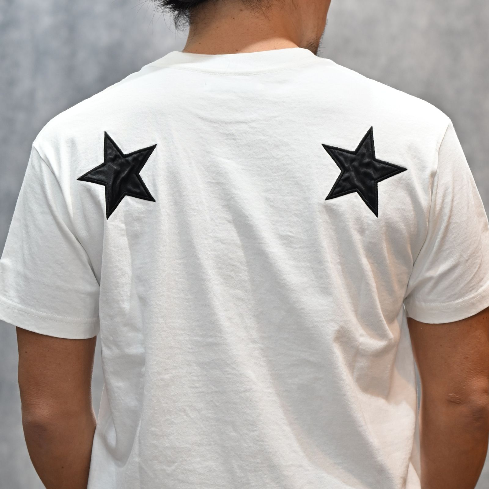 × M&M CUSTOM PERFORMANCE Star Embroidery Pocket Tee （WHT）｜× エムアンドエムカスタムパフォーマス 星刺繍 ポケットTシャツ｜MND-MM41