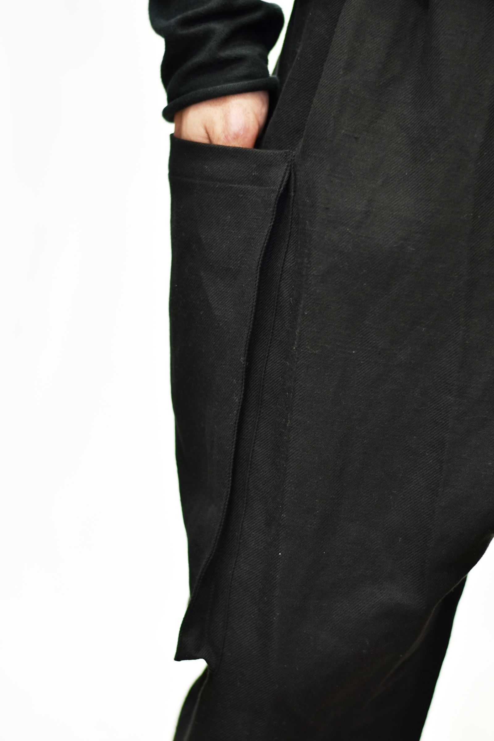 kujaku - shiran pants | chord online store