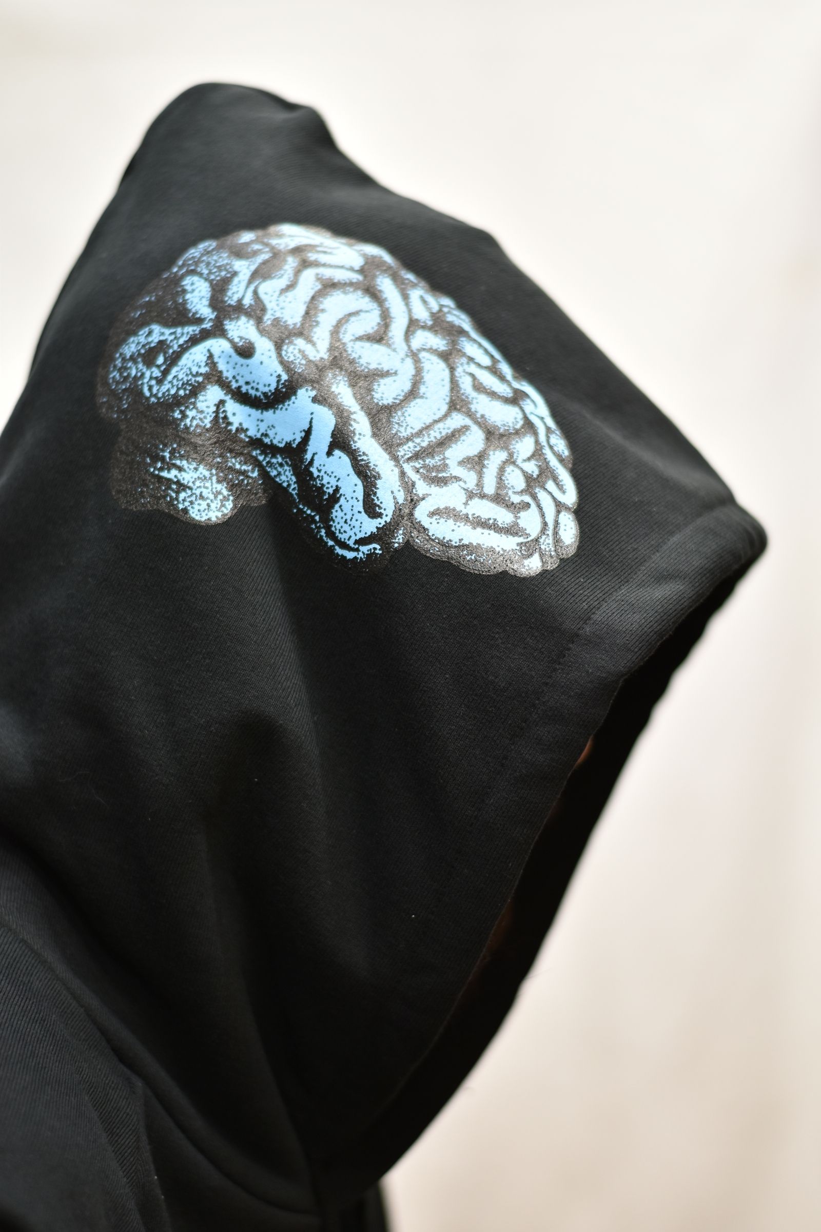 COTTON HOODED SWEATER 'BRAIN (BLACK)