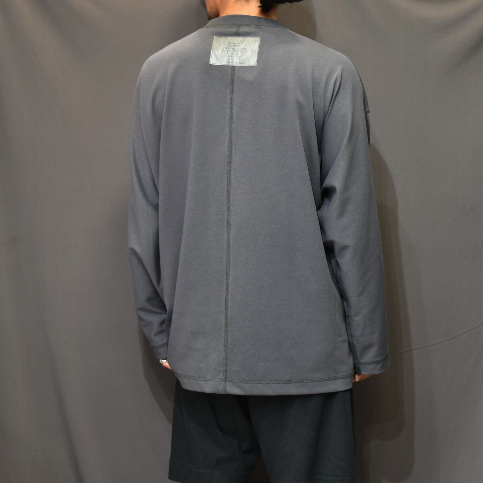 T-SHIRT/SWEATER （CHARCOAL） 長袖カットソー ロングスリーブ