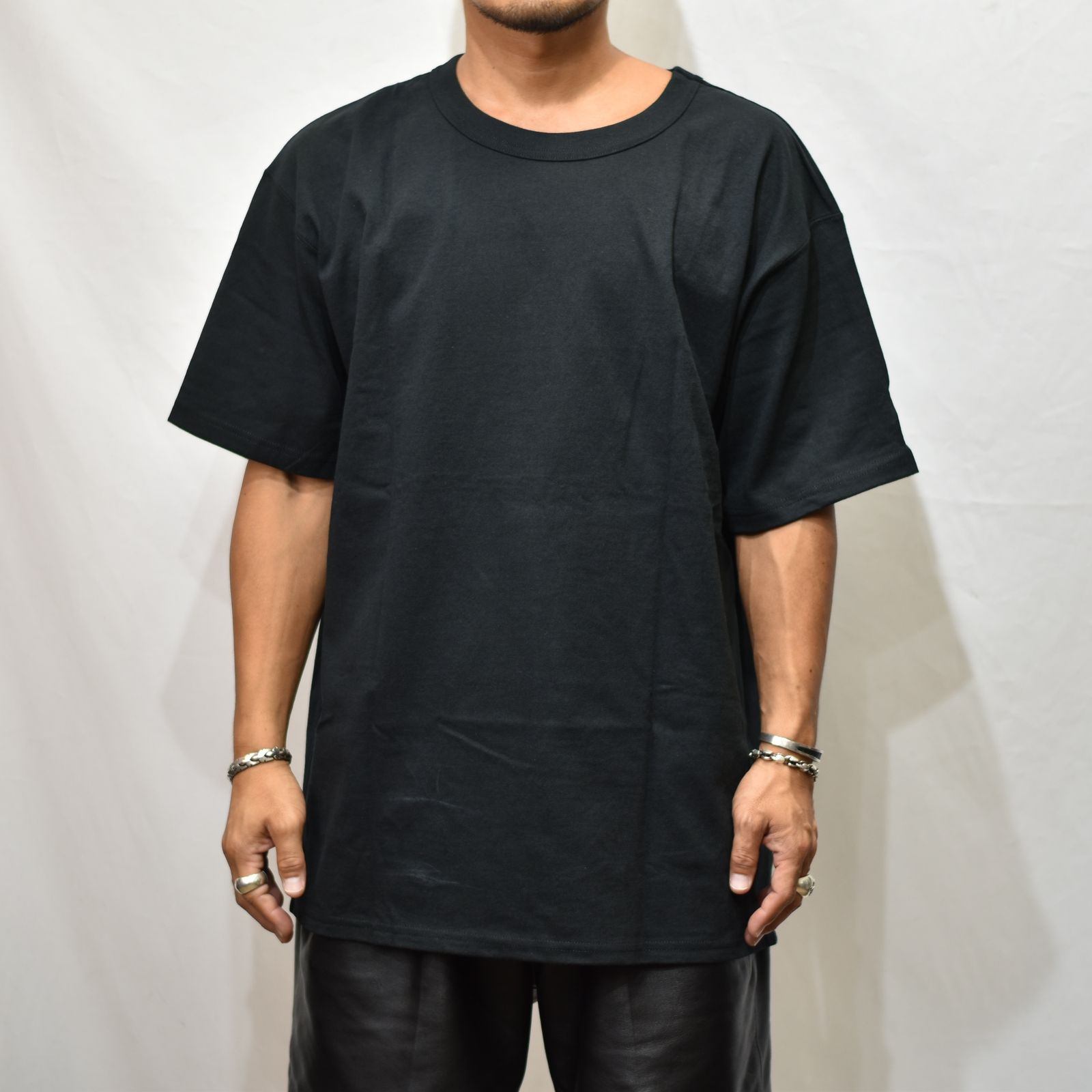 CHAMPION 7OZ ”chord” EMBROIDERY SHORT SLEEVE TEE (BLACK) / チャンピオン ロゴ刺繍 半袖Tシャツ
