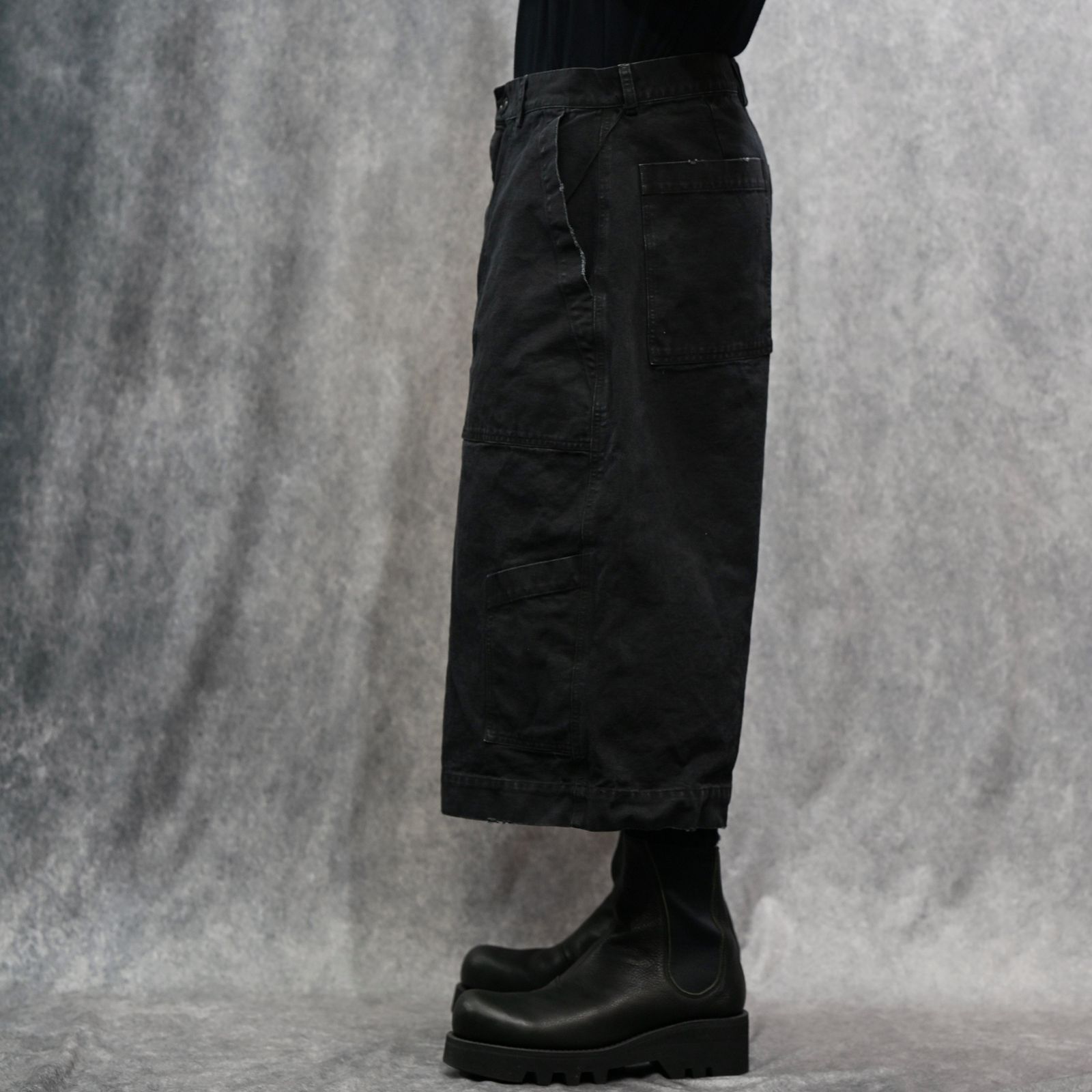 WIDE SHORT CHINO PANTS (BLACK / ブラック) ショート チノパンツ｜2601019